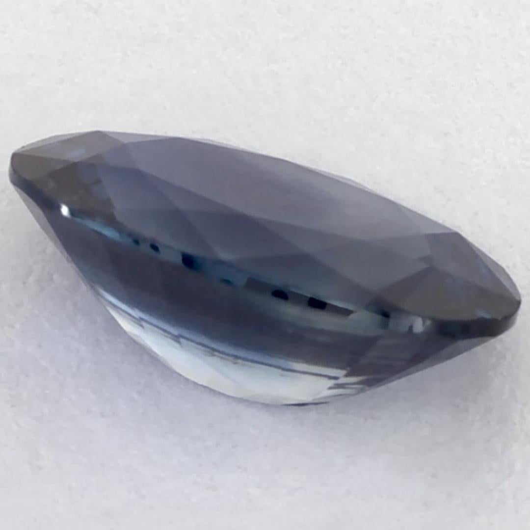 1.28 carati di zaffiro blu ovale sfuso in vendita 1