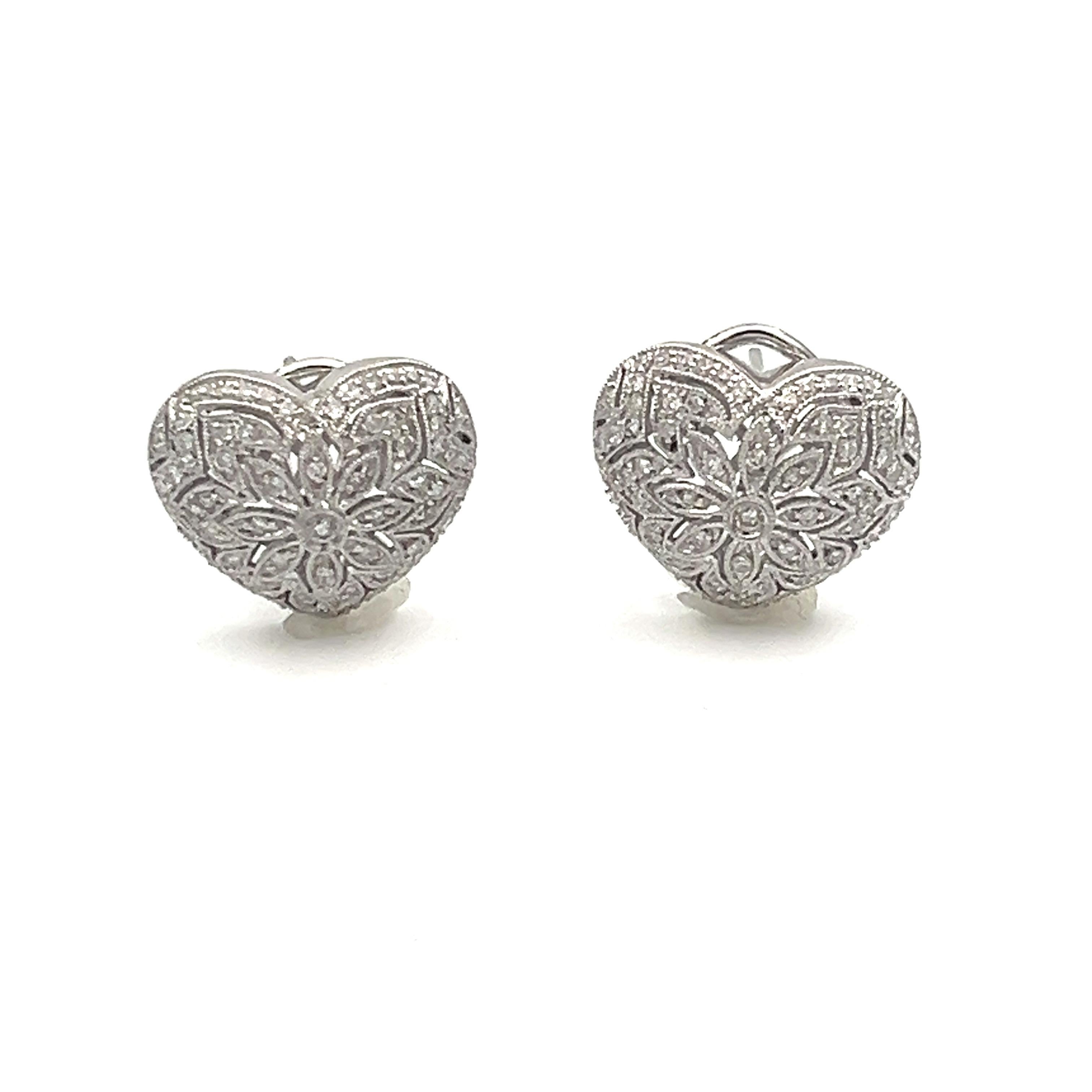 These 1.28 ct heart shaped diamond clip-on earrings make a great accessory to any wardrobe. 128 diamonds are featured on these earrings with a G/H in color and SI1/SI2 in clarity. A great addition to any outfit. 