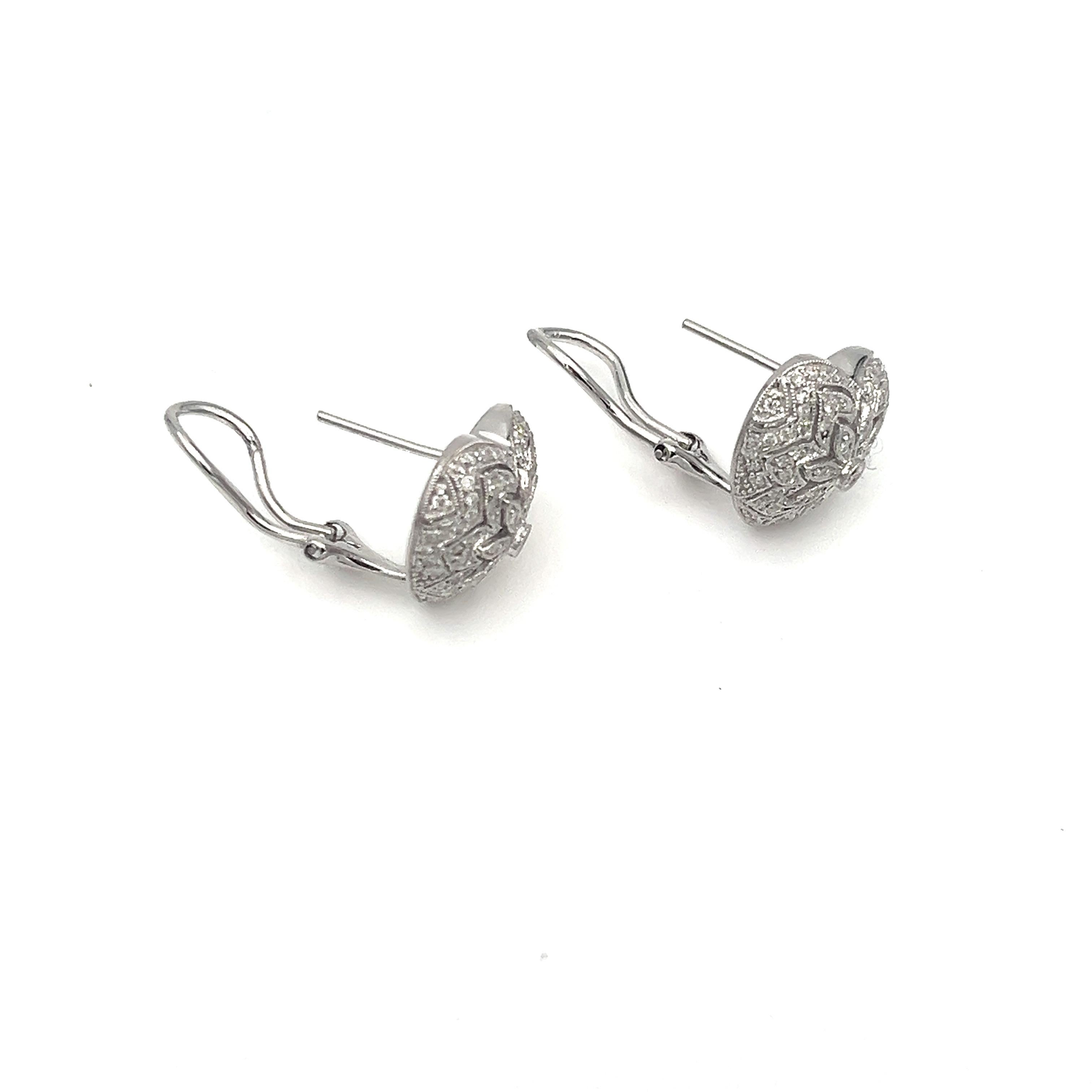 Women's or Men's 1.28 ct Heart Shaped Clip-On Diamond Earrings  For Sale