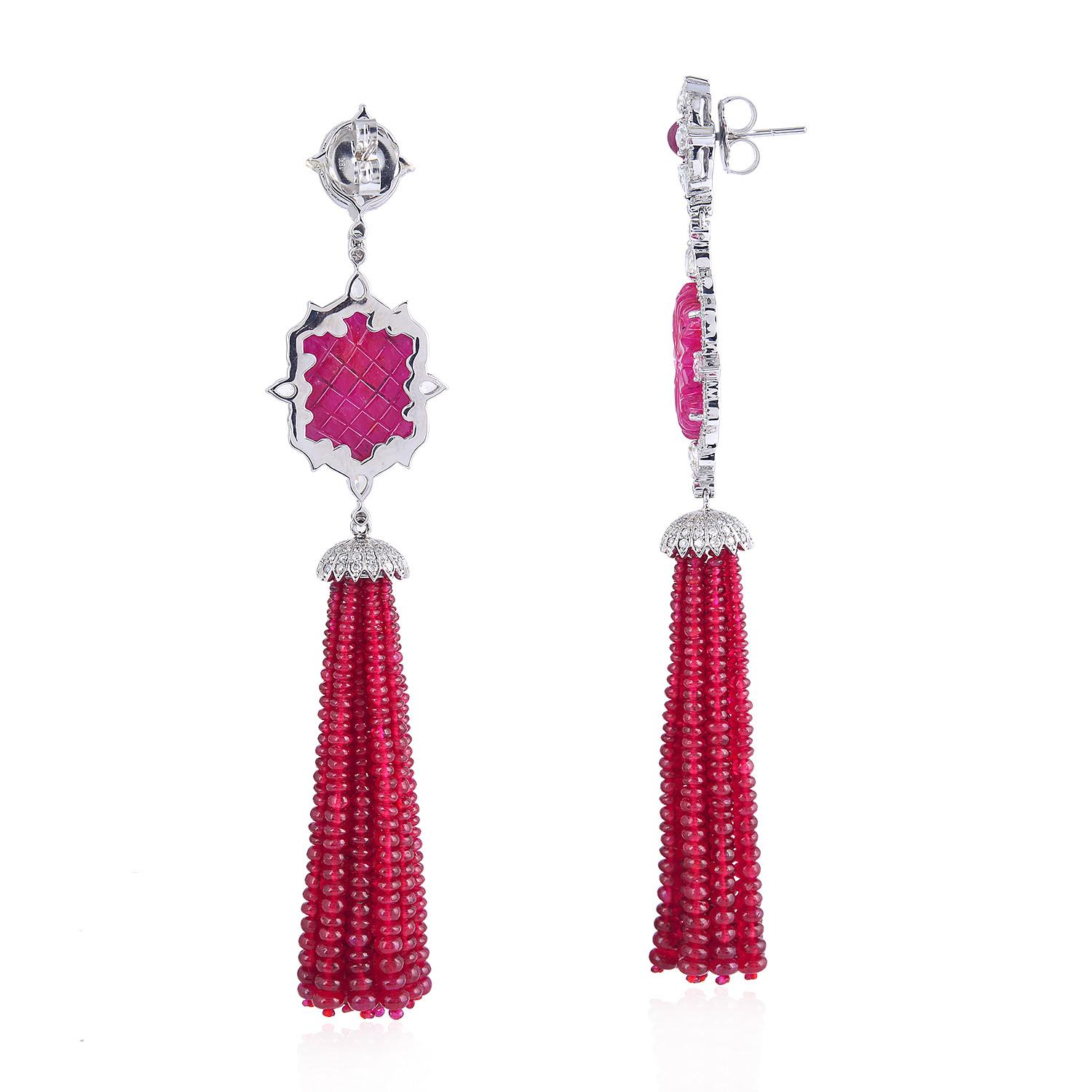 These stunning exceptional tassel earrings is handmade in 18-karat gold.  It is set with 128.2 carats ruby and 3.09 carats of glittering diamonds. 

FOLLOW  MEGHNA JEWELS storefront to view the latest collection & exclusive pieces.  Meghna Jewels is