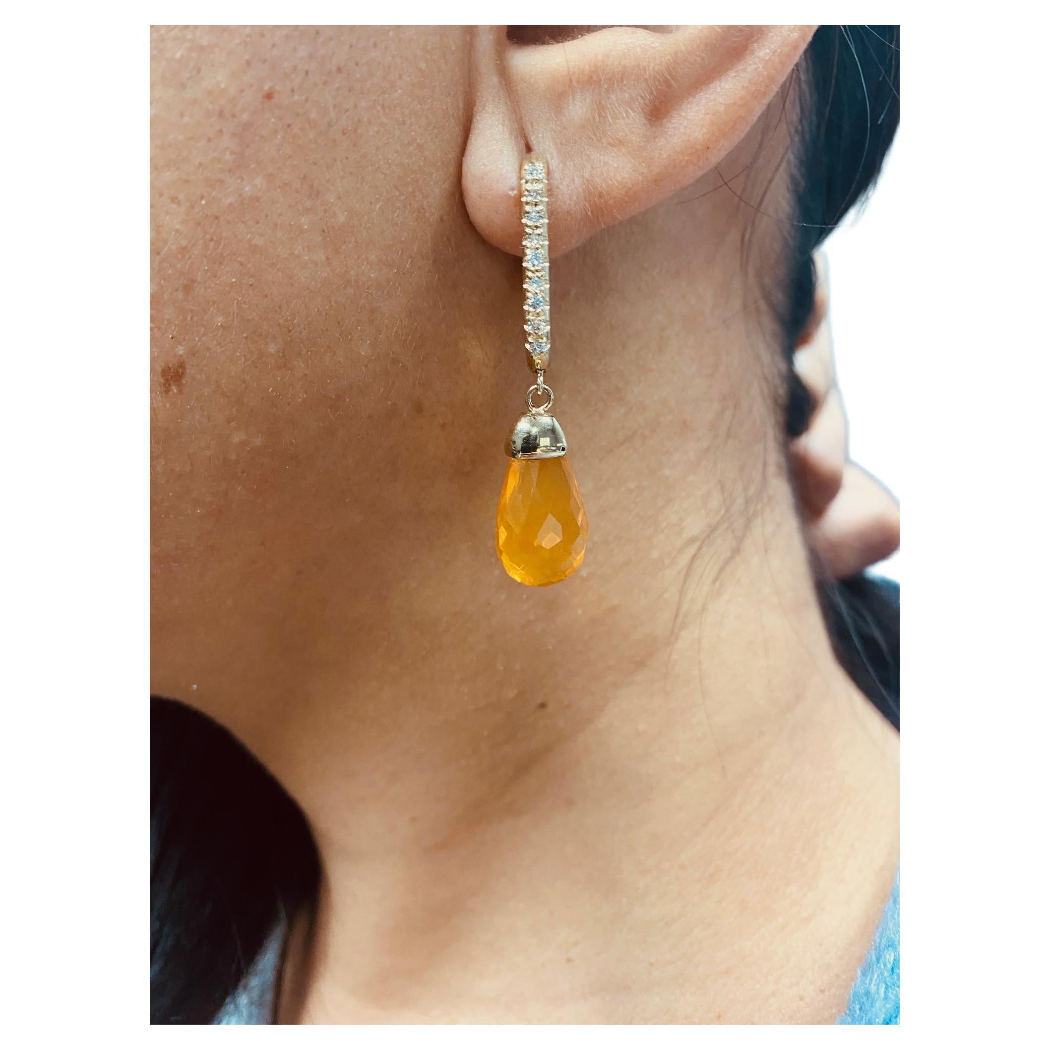 12.84 Carat Fire Opal Diamond Yellow Gold Drop Earrings In New Condition For Sale In Los Angeles, CA