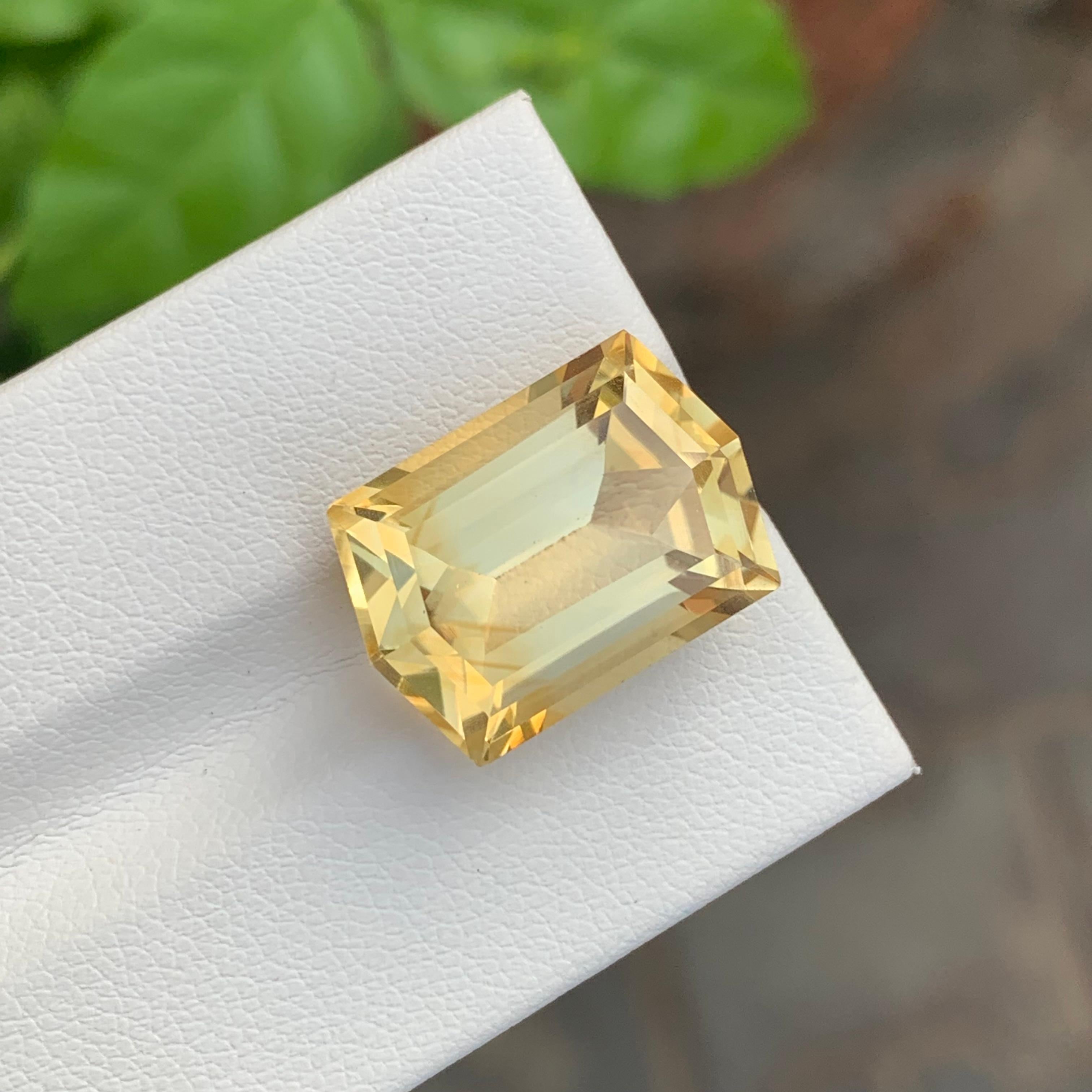 Arts and Crafts 12.85 Carat Huge Natural Loose Yellow Citrine Hexagon Cut Gemstone For Necklace For Sale