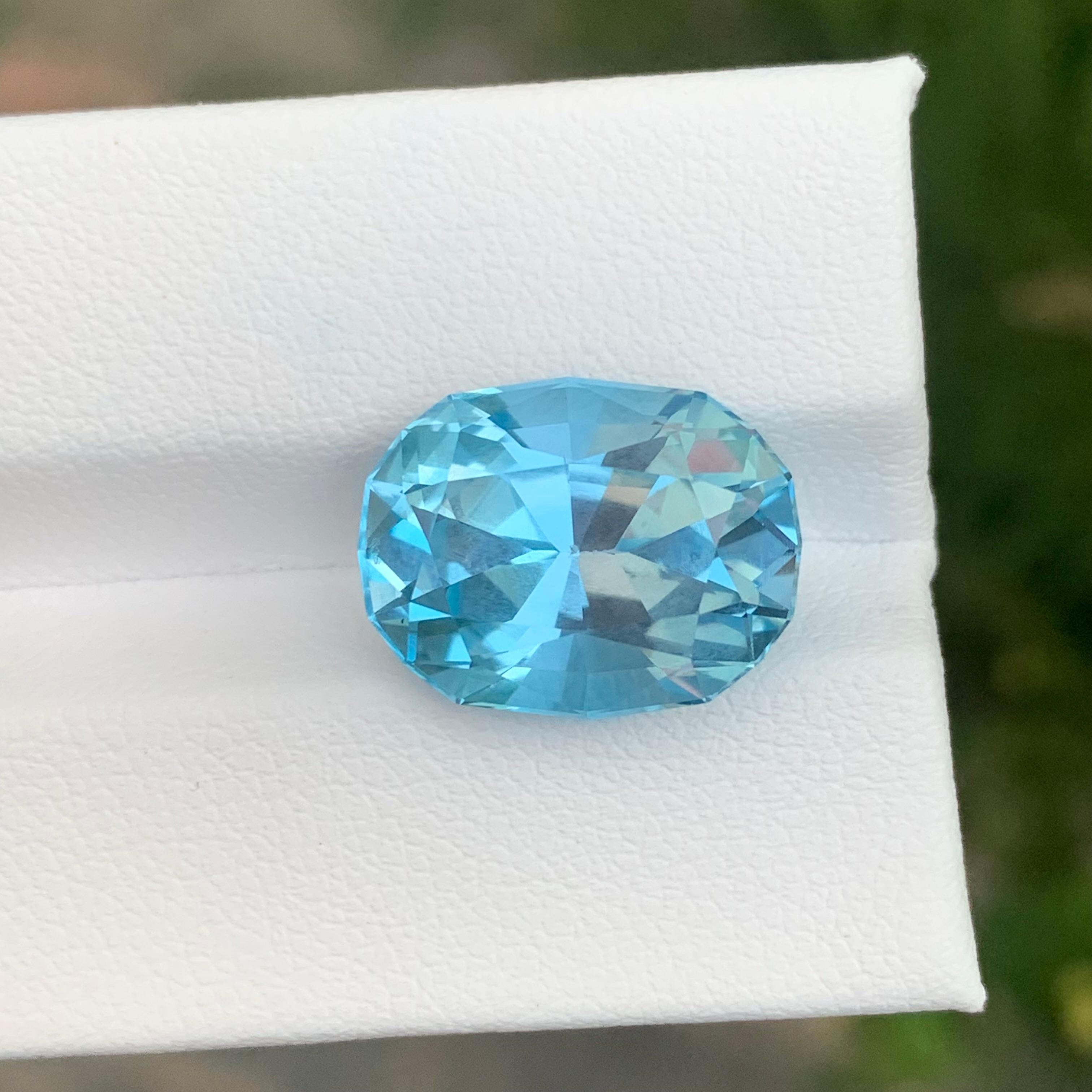 12,85 Quilates Topacio Azul Facetado Forma Ovalada Artes y manualidades en venta