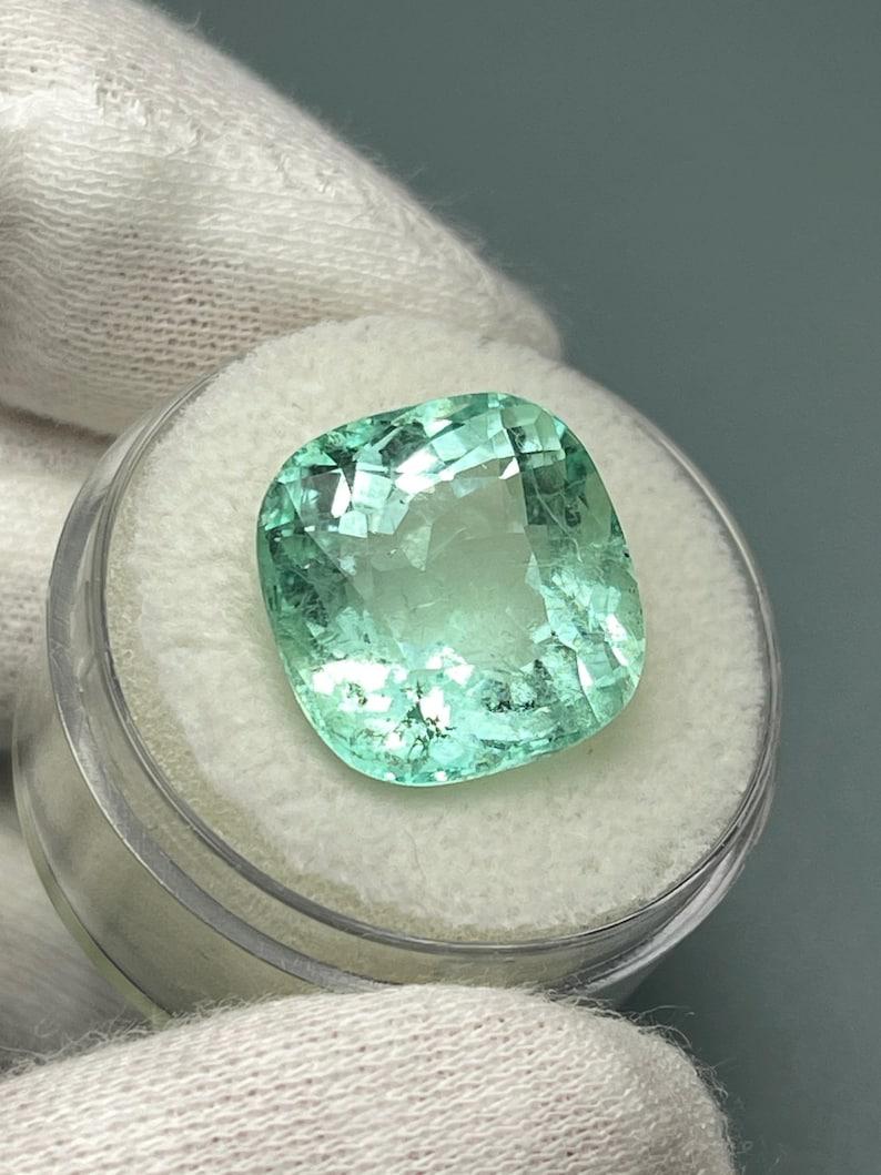 12.86 Carat Natural Cushion Colombian Emerald - 14.5x14mm Loose Gemstone In New Condition For Sale In Jupiter, FL