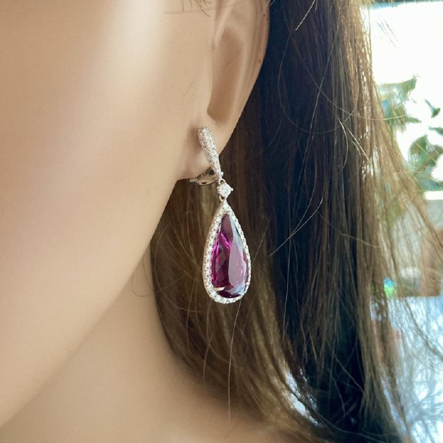 Pendiente de rubelita pera y diamantes de 12,88 quilates en oro blanco de 18 quilates Corte pera en venta