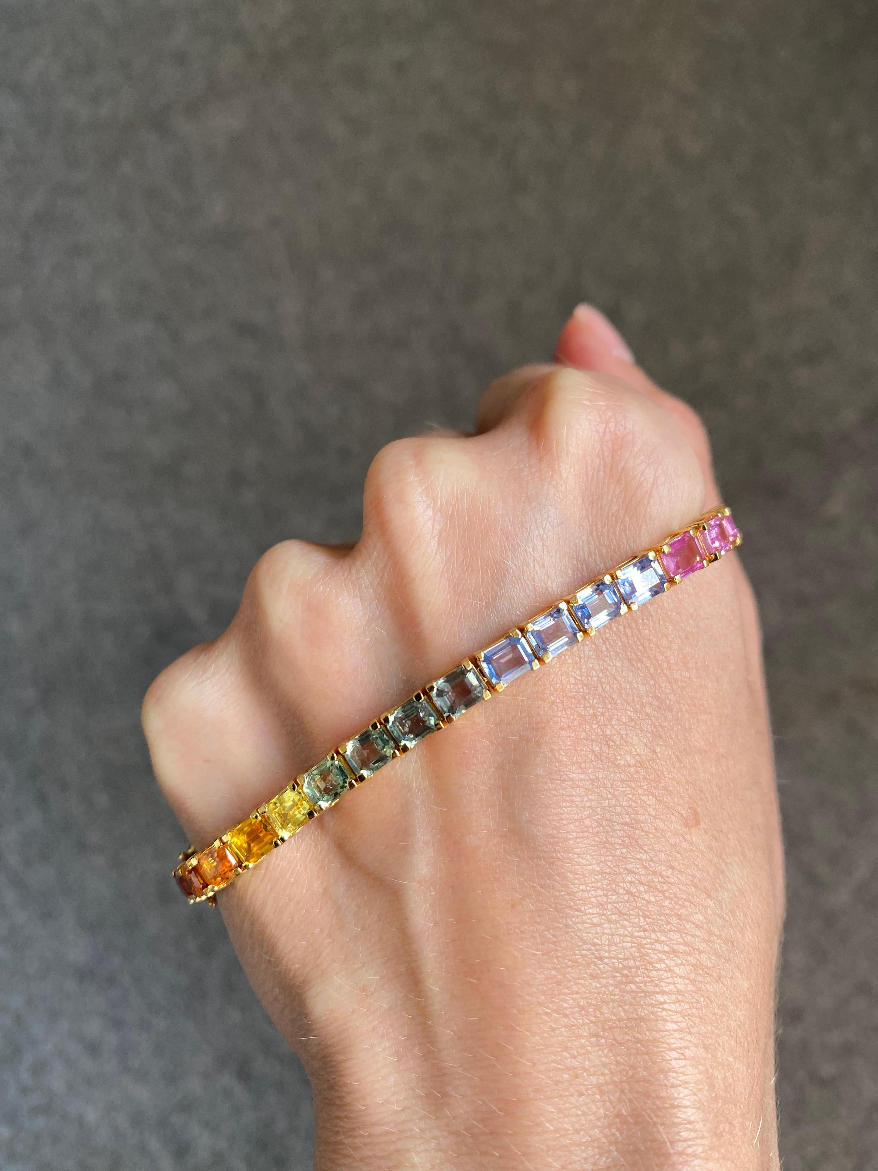 12.89 Carat Multi Colored Sapphire Rainbow Tennis Bracelet In New Condition For Sale In Bangkok, Thailand