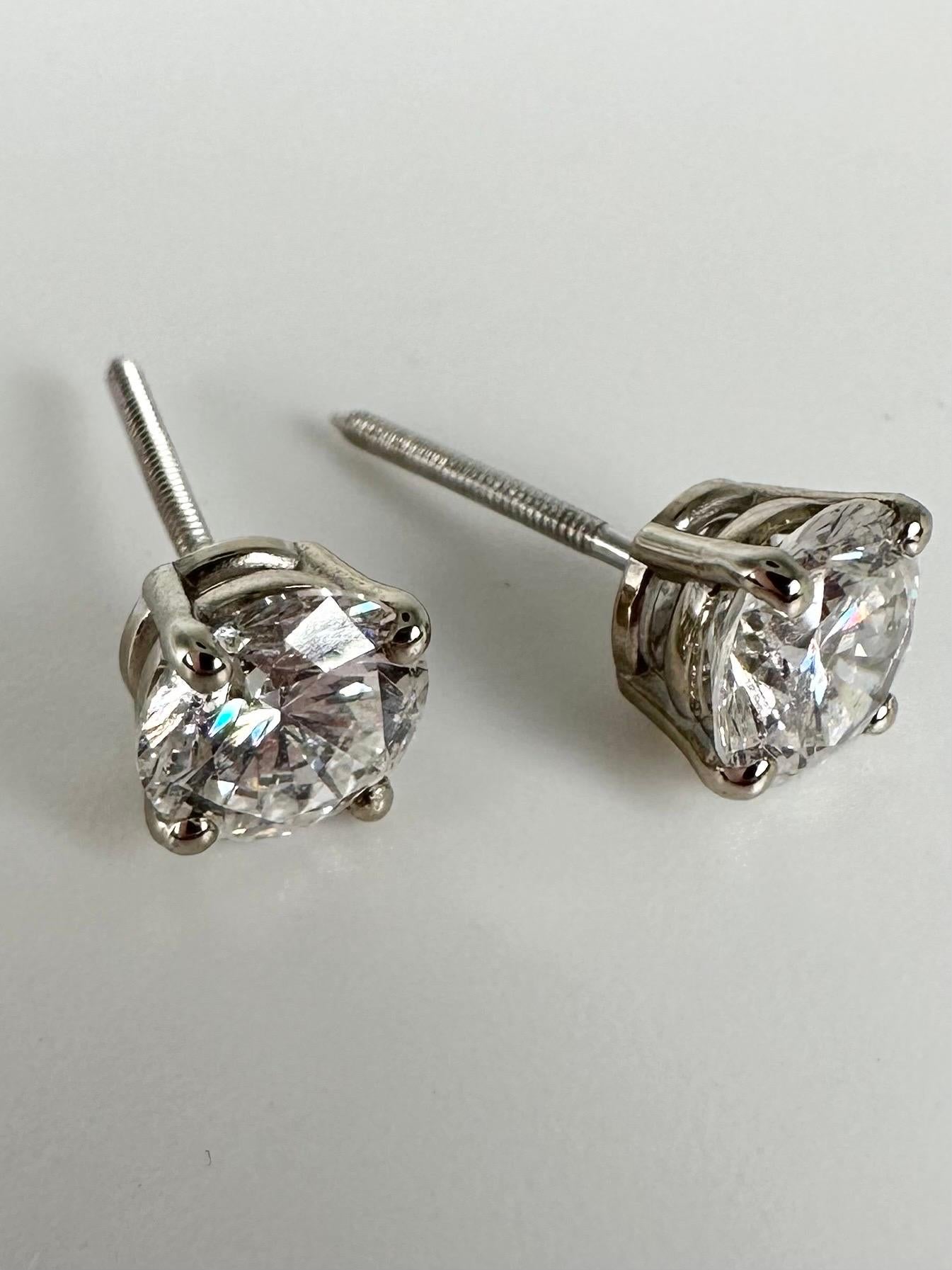 Women's or Men's 1.28ct GIA certified diamonde stud earrings screw back 14KT white gold diamonds For Sale