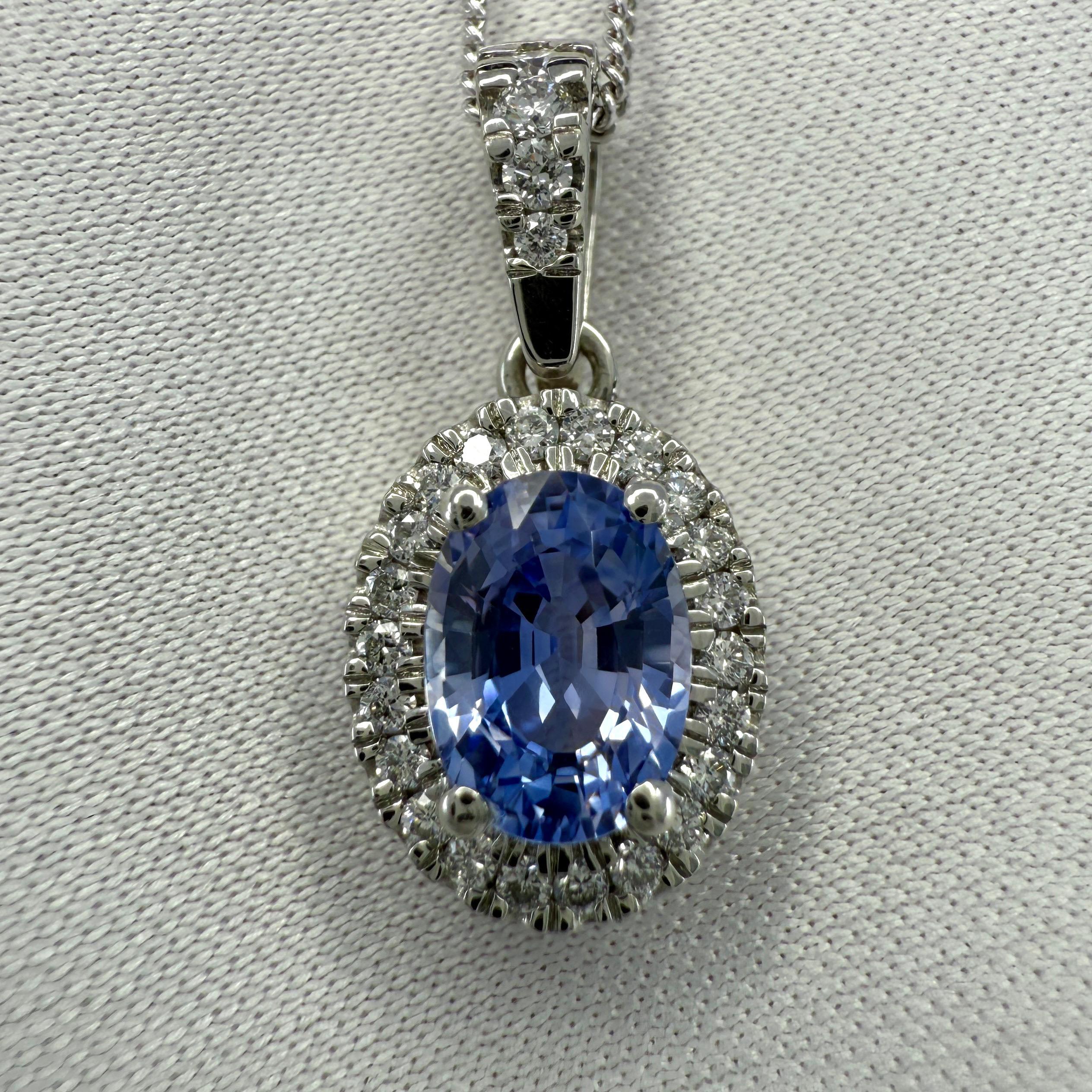 1,28ct Natürlicher Violetter Blauer Saphir Diamant Platin Halo Anhänger Halskette (Ovalschliff) im Angebot