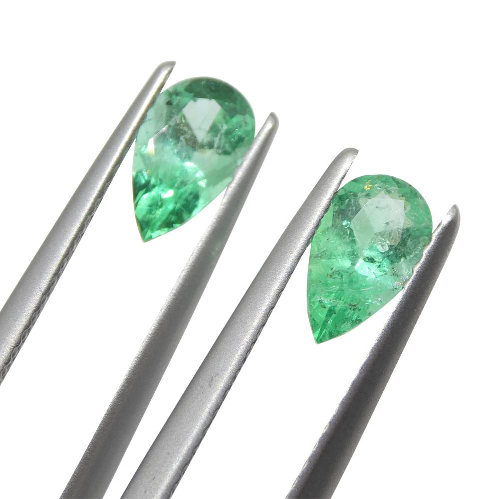 Brilliant Cut 1.28ct Pair Pear Green Emerald from Colombia For Sale