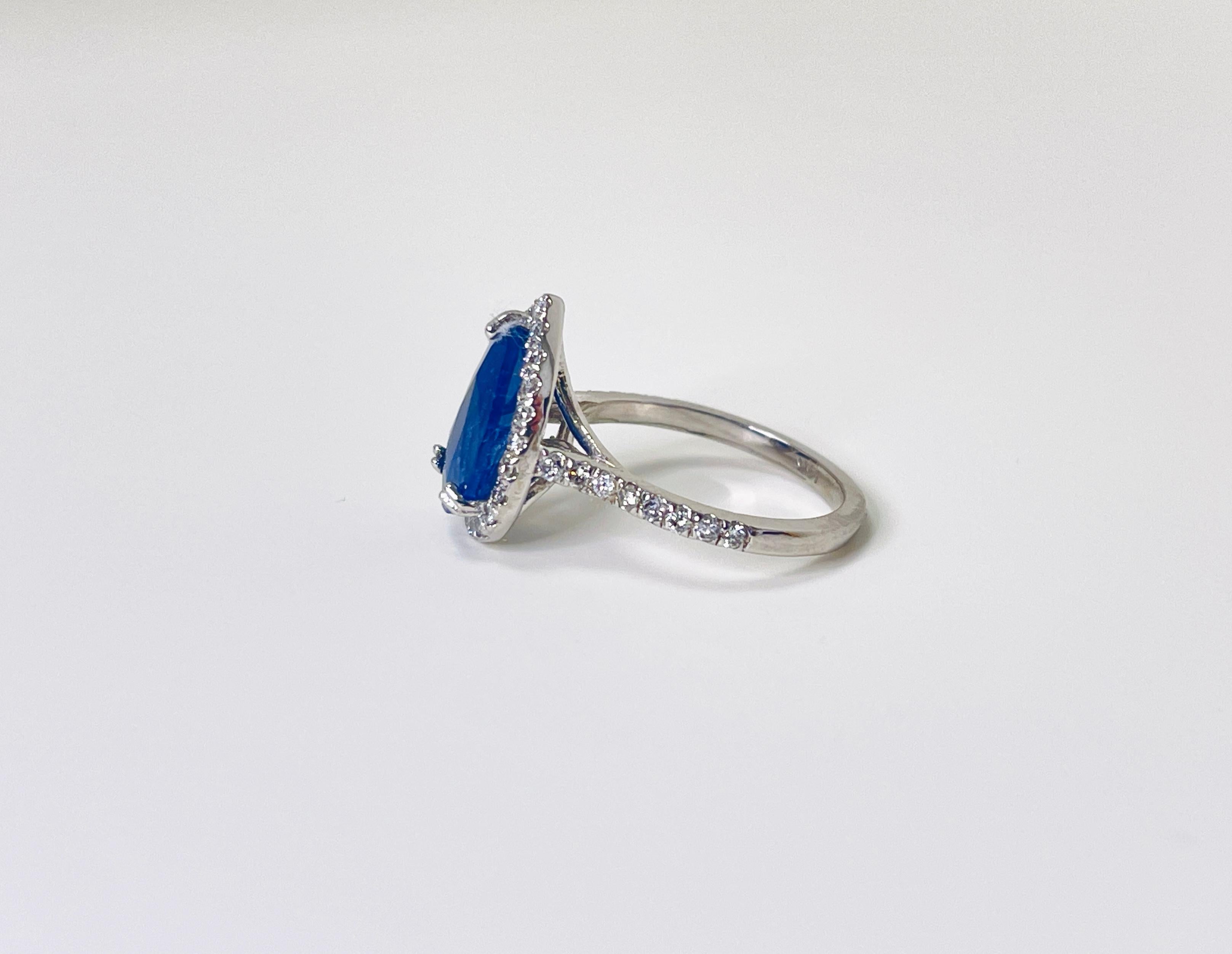 Women's or Men's 3.65 Carat Intense Blue Pear Shape Natural Sapphire Diamond 14K White Gold Ring For Sale