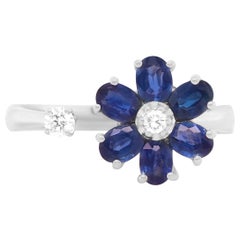 1.29 Carat Oval Blue Sapphire and Diamond Flower Toi et Moi Ring 14 Karat Gold