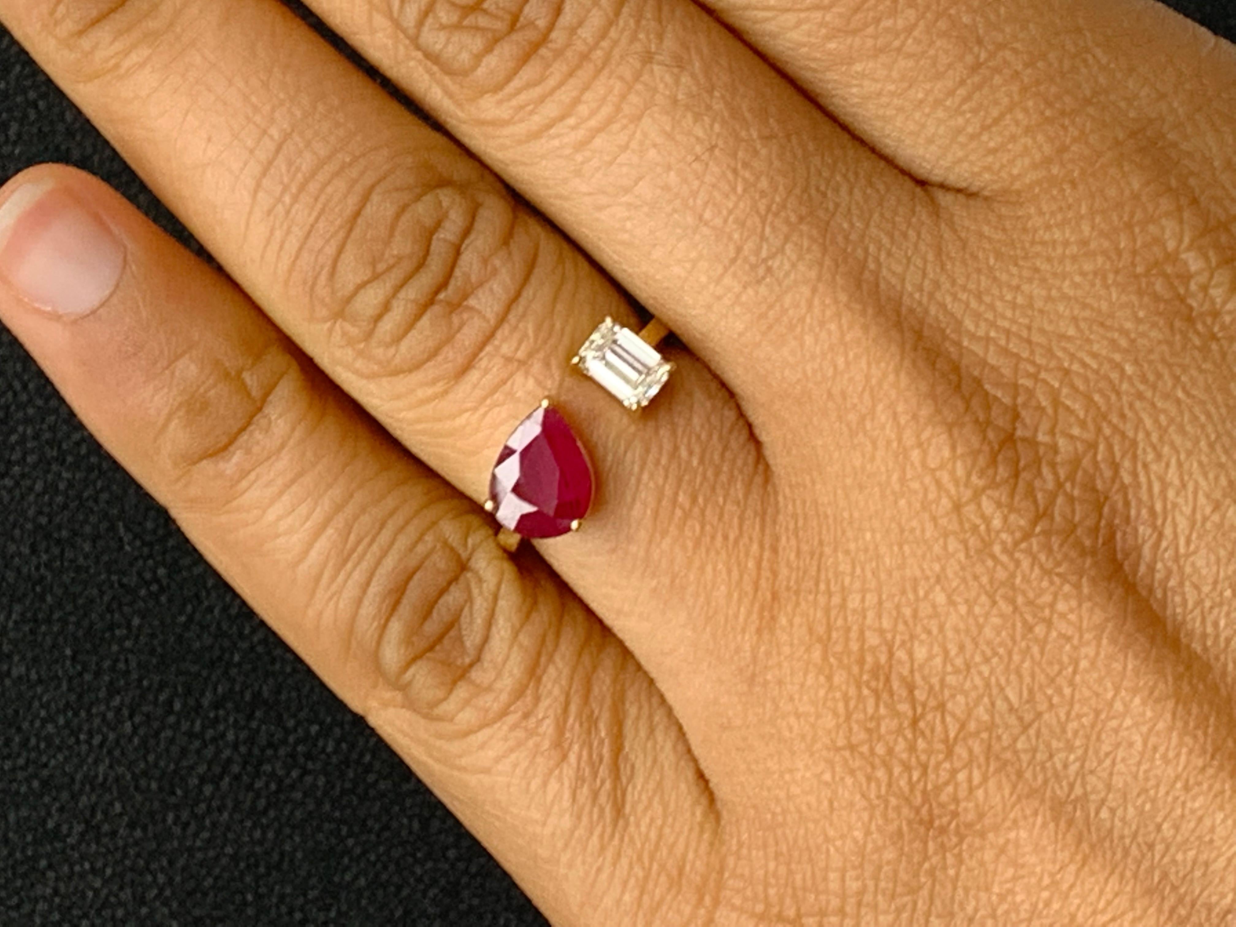 Pear Cut 1.29 Carat Pear Shape Ruby Diamond Toi et Moi Engagement Ring in 14K Yellow Gold For Sale
