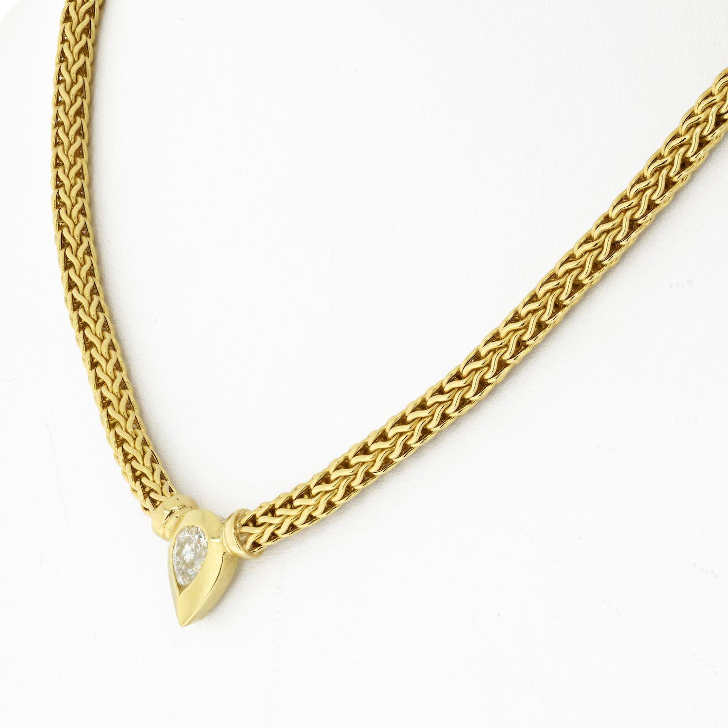 1.29 Carat Pear Shape Single Diamond 18K Yellow Gold Necklace 2