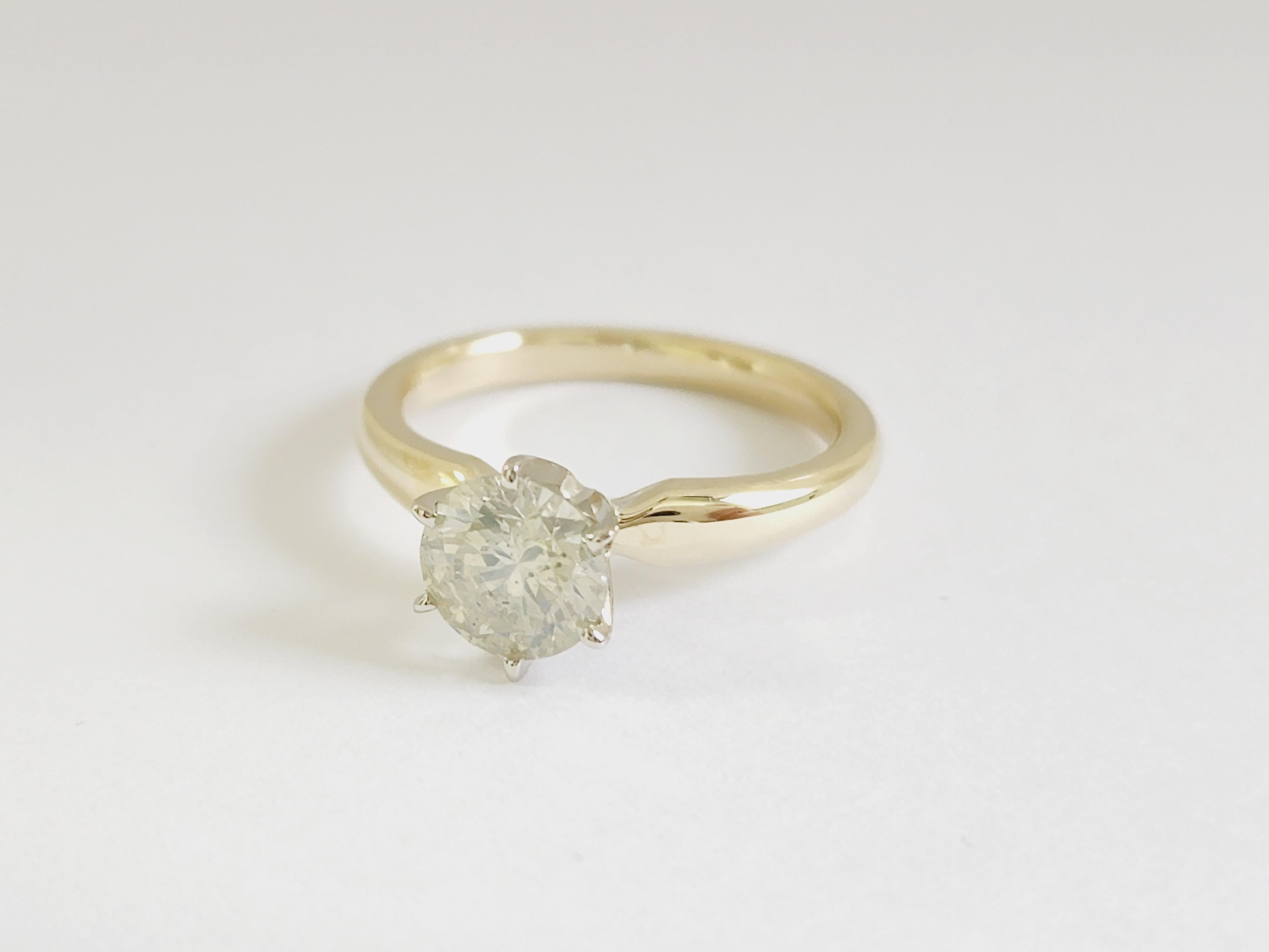 Bague solitaire en or jaune 14 carats avec diamant taille ronde de 1,29 carat certifié GIA Neuf - En vente à Great Neck, NY