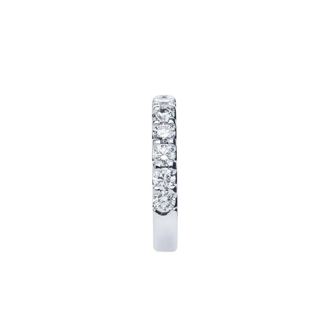 For Sale:  1.29 Carat Round White Diamond F VS Scalloped Claw Set Ring Natalie Barney 2
