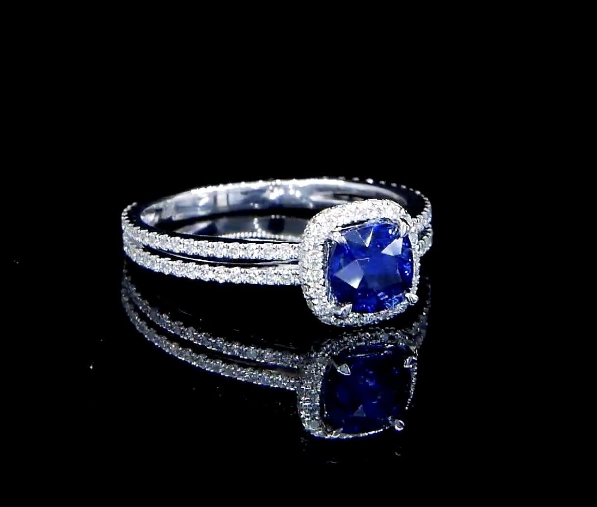 1,29 Karat Saphir Diamant Halo Cocktail Ring (Zeitgenössisch) im Angebot