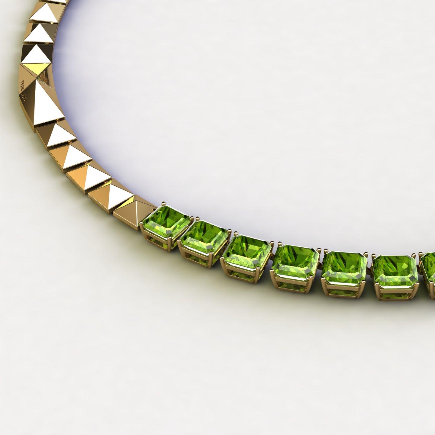 129 Karat Peridot-Halskette, maßgeschneidertes Schmuckstück aus 18 Karat Gelbgold 2