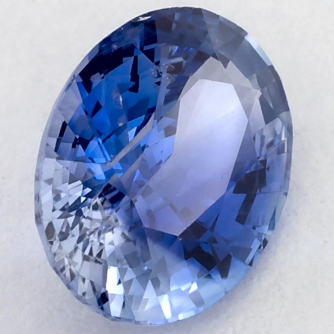 Donna 1.29 carati di zaffiro blu ovale sfuso in vendita