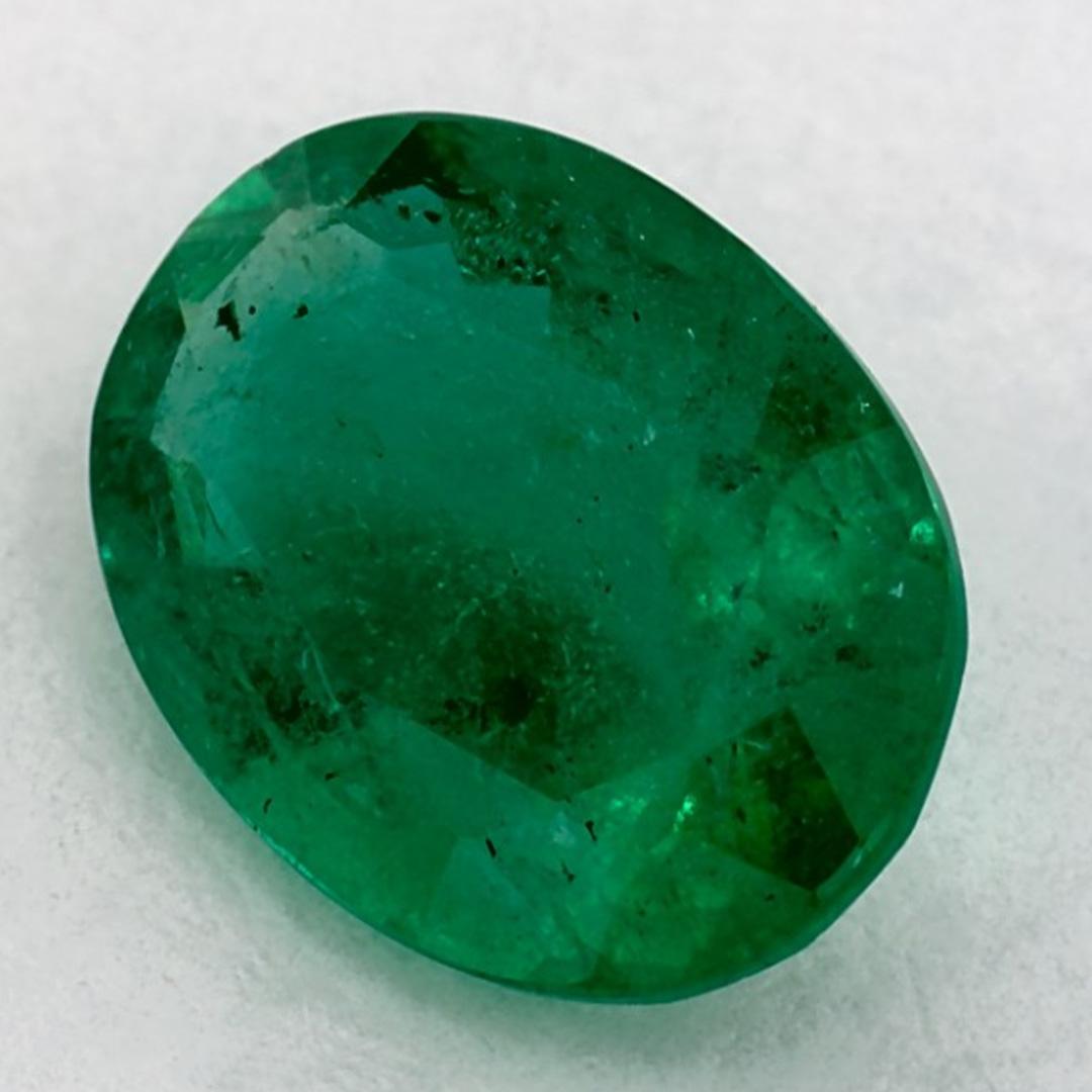 Taglio ovale 1.29 Ct Emerald Oval Loose Gemstone in vendita