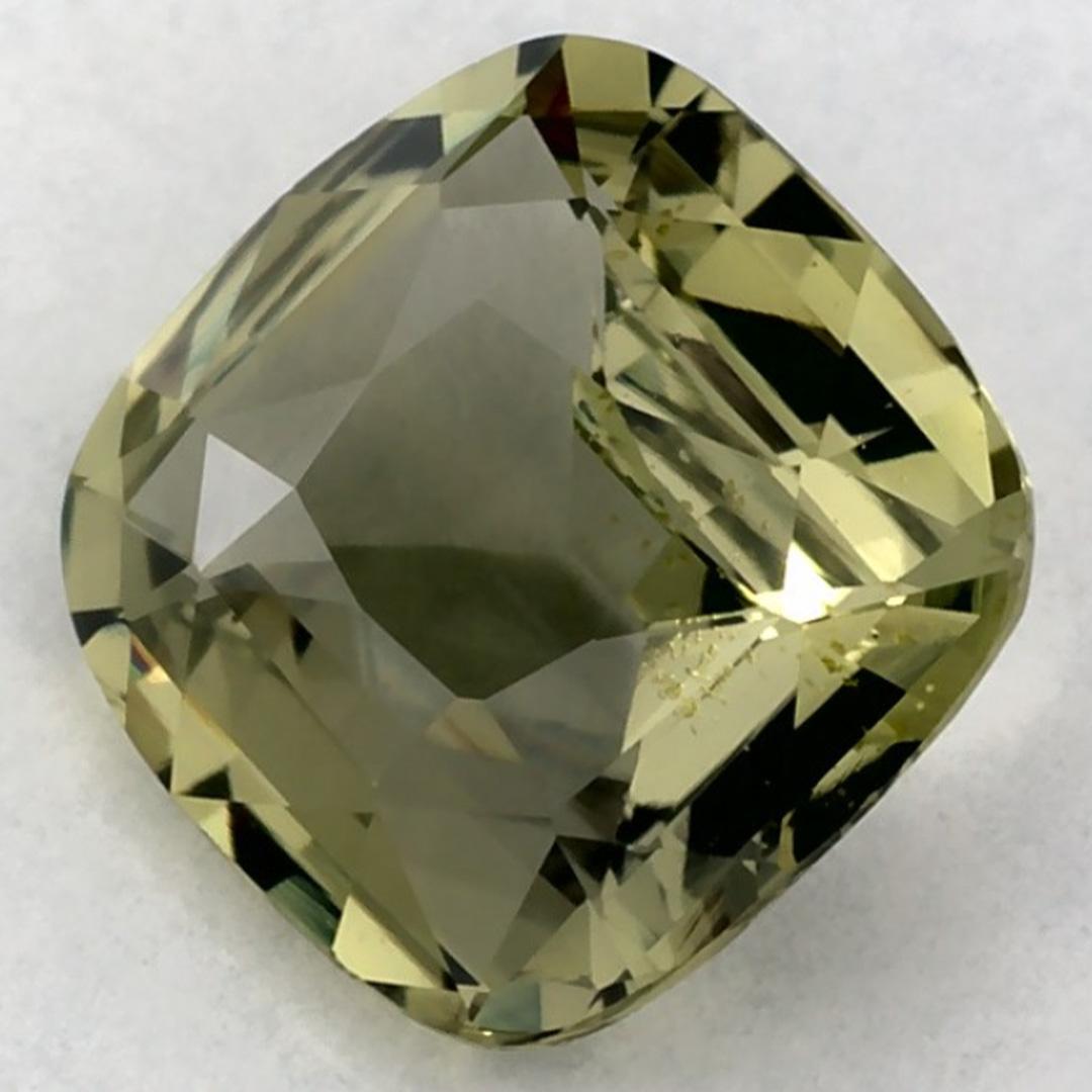 De las mujeres Zafiro verde de 1.29 qt Gema suelta en cojín en venta