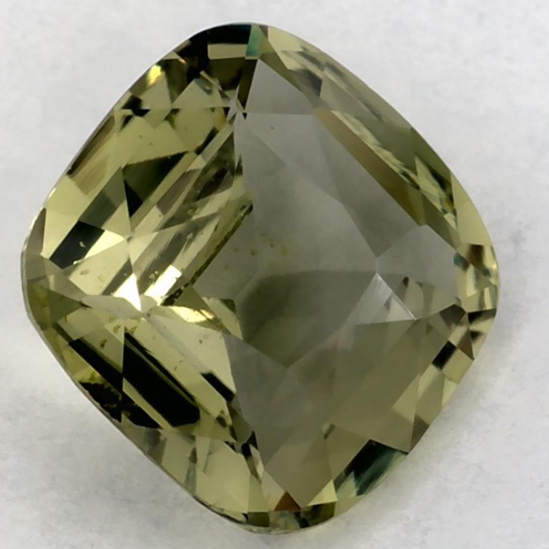 Zafiro verde de 1.29 qt Gema suelta en cojín en venta 2