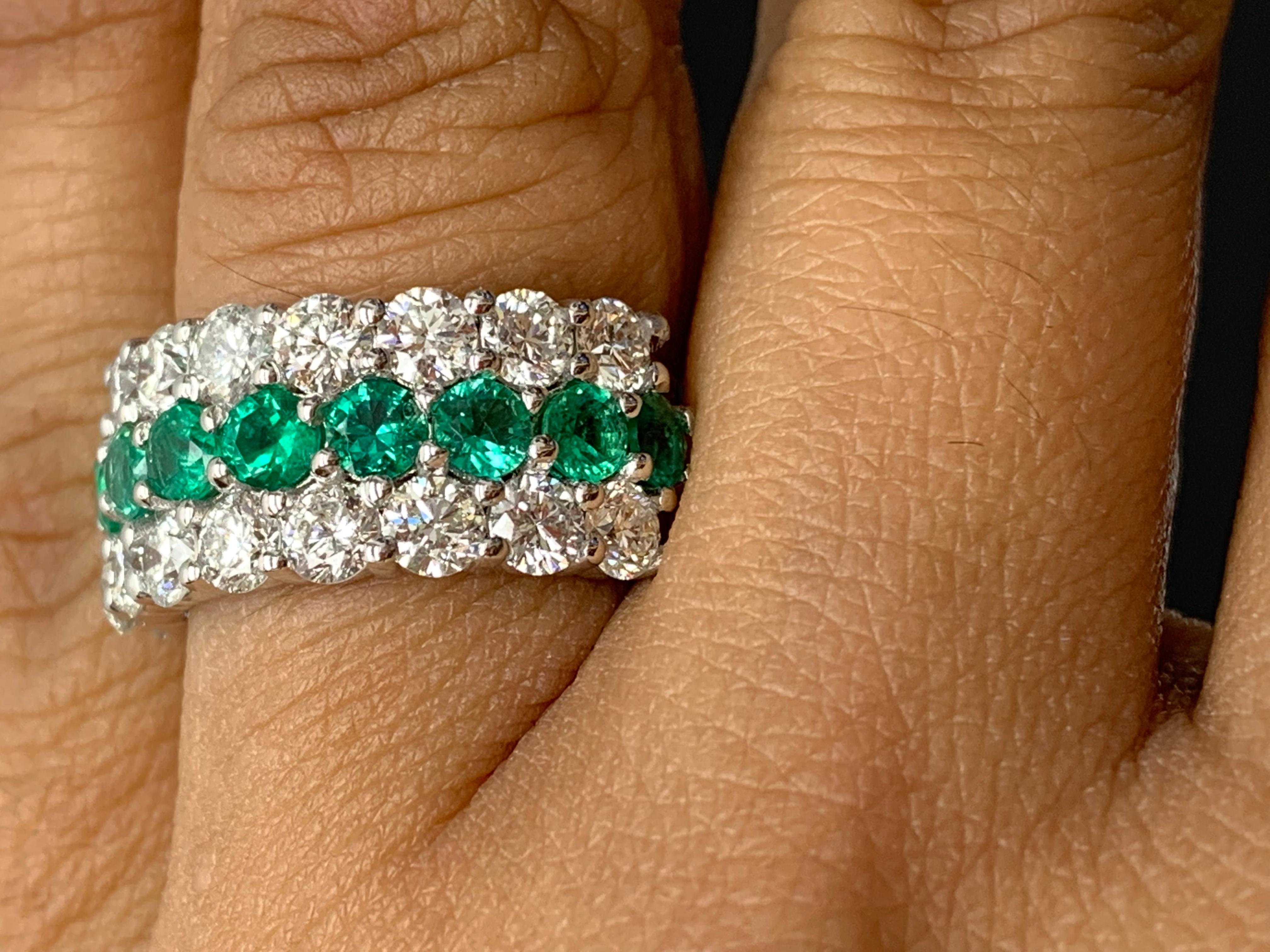 Women's 1.29 Ct Round Shape Emerald and Diamond Three Row Band Ring in 14K White Gold For Sale