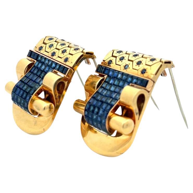 12,90 Karat Princess-Schliff und runder Brillant-Saphir 18 Karat Gelbgold Pin im Angebot