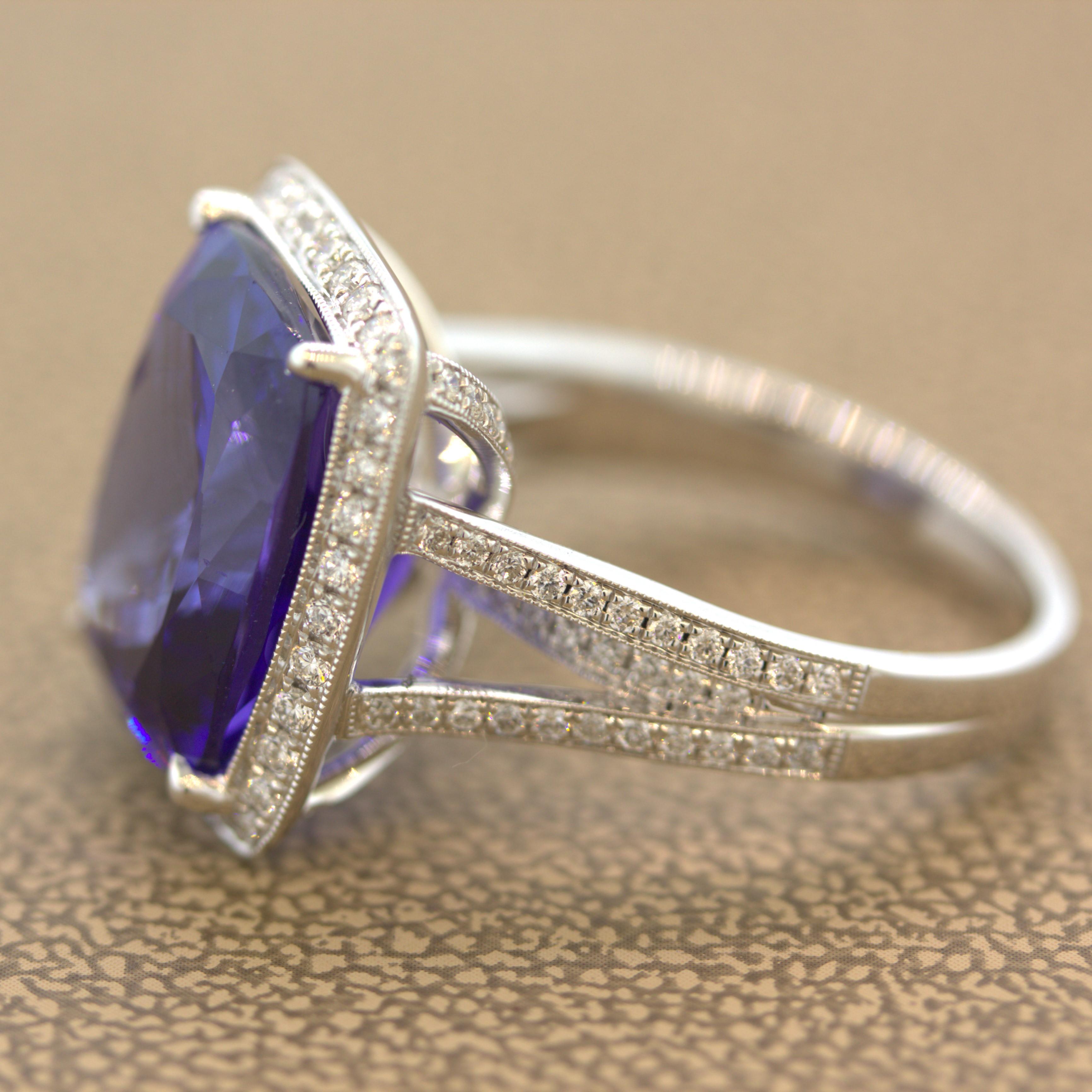 12.90 Carat Tanzanite Diamond Gold Ring In New Condition For Sale In Beverly Hills, CA