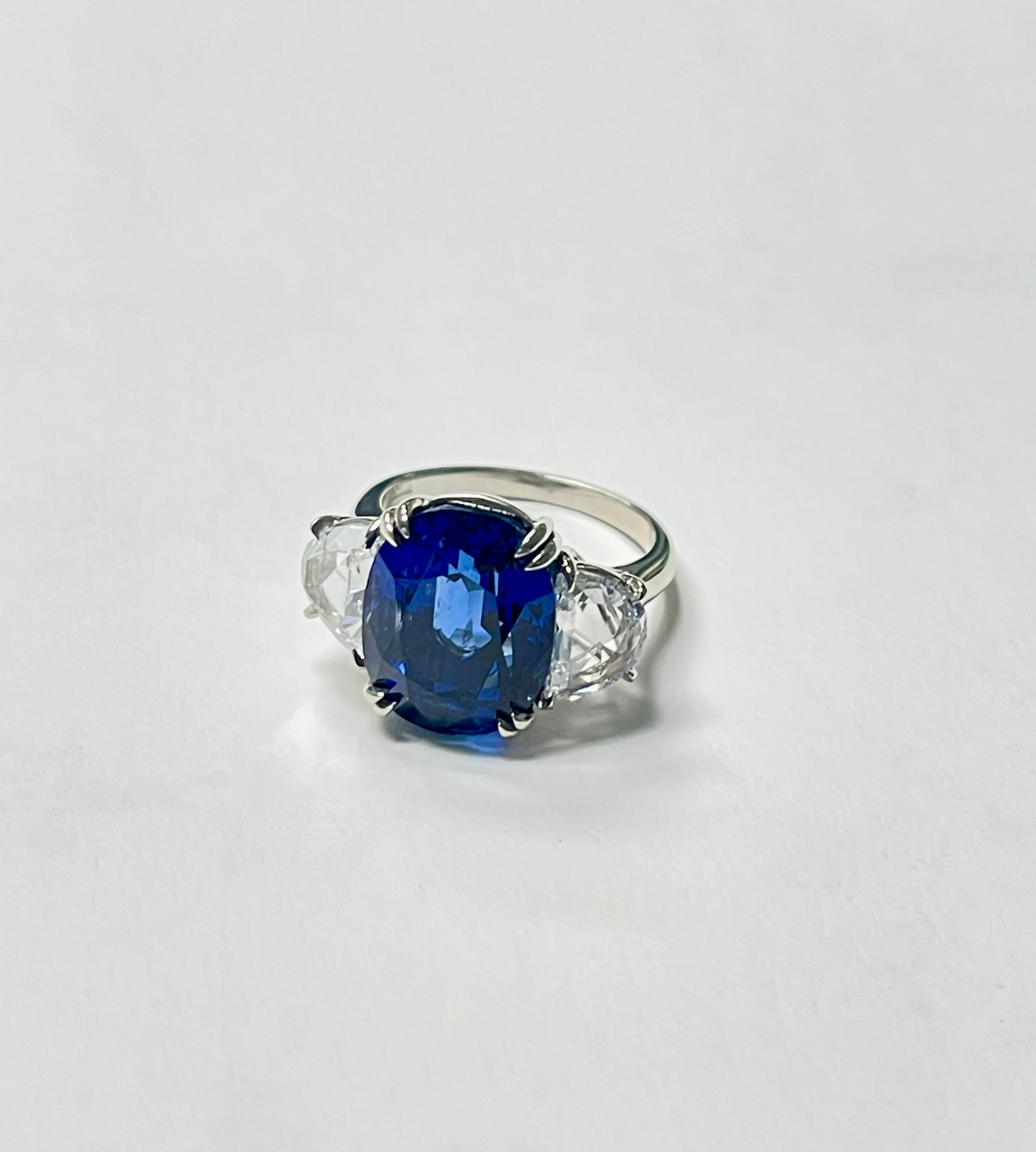 Bague en saphir bleu de Birmanie de 12,91 carats, sans chaleur et diamant, certifié Gubelin.  en vente 8