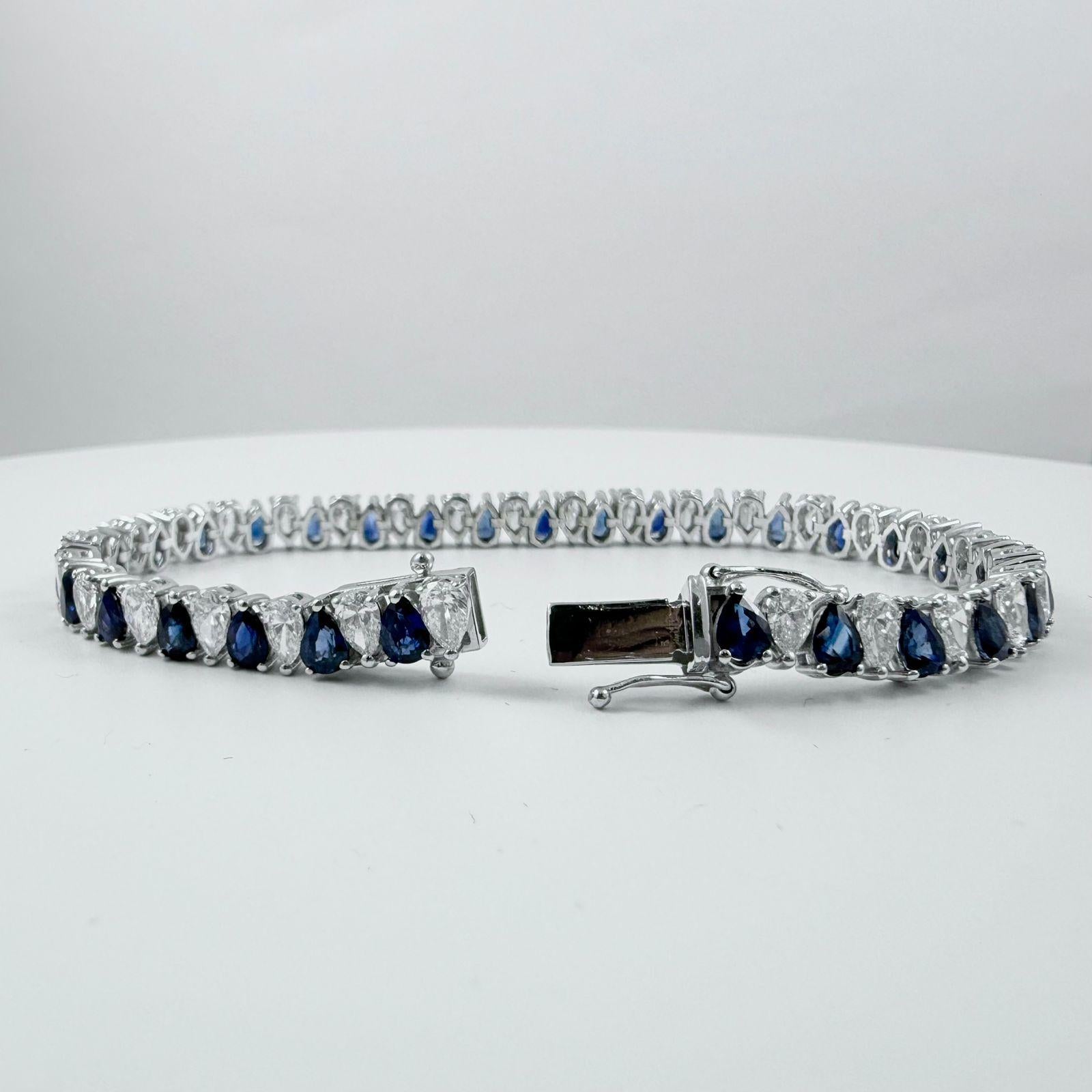 Zafiro en forma de pera de 12,91 quilates y pulsera de tenis con diamantes en oro blanco de 14 quilates en Nuevo estado para la venta en New York, NY