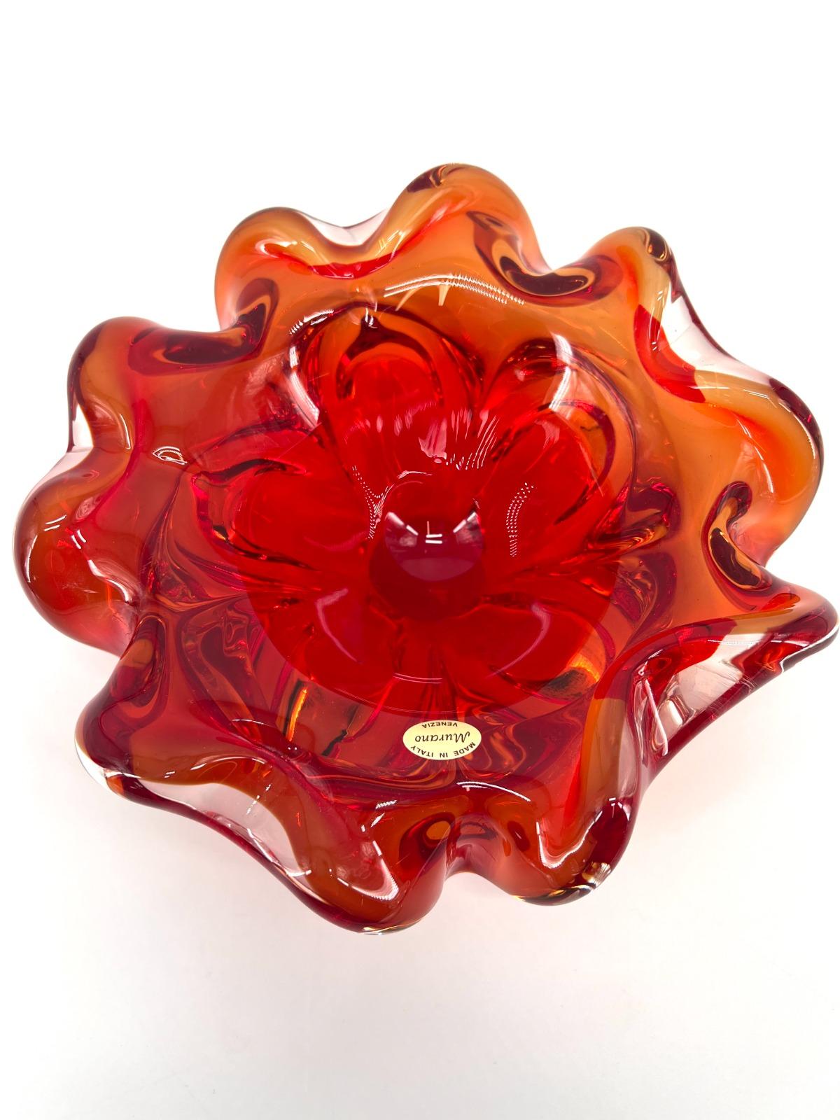 Fait main 1295 MURANO Centre de table en verre artistique soufflé de Murano rouge rubis en vente