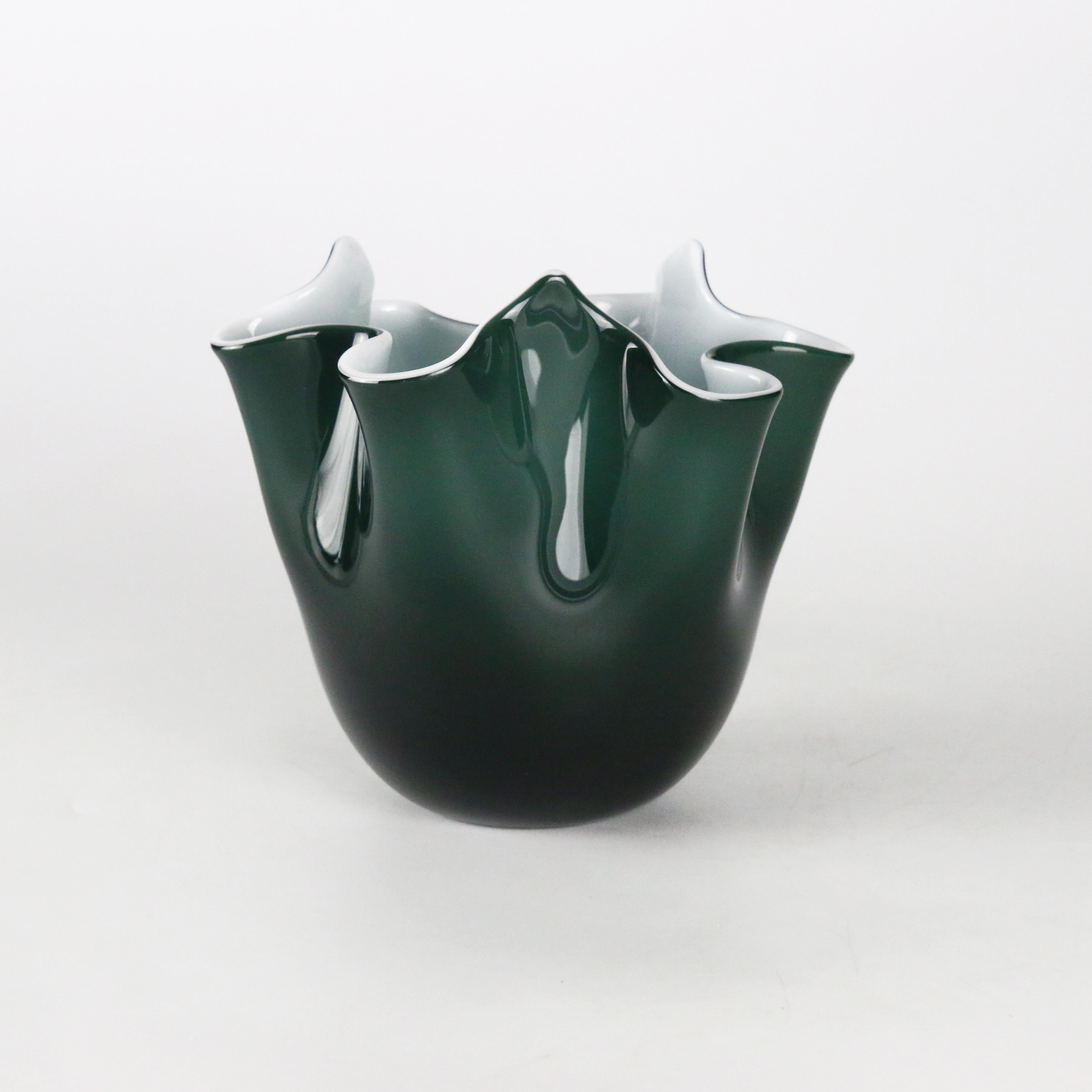 Hand-Crafted 1295 Murano Foulard English Green/White Hand Made Murano Glass, Small Size For Sale