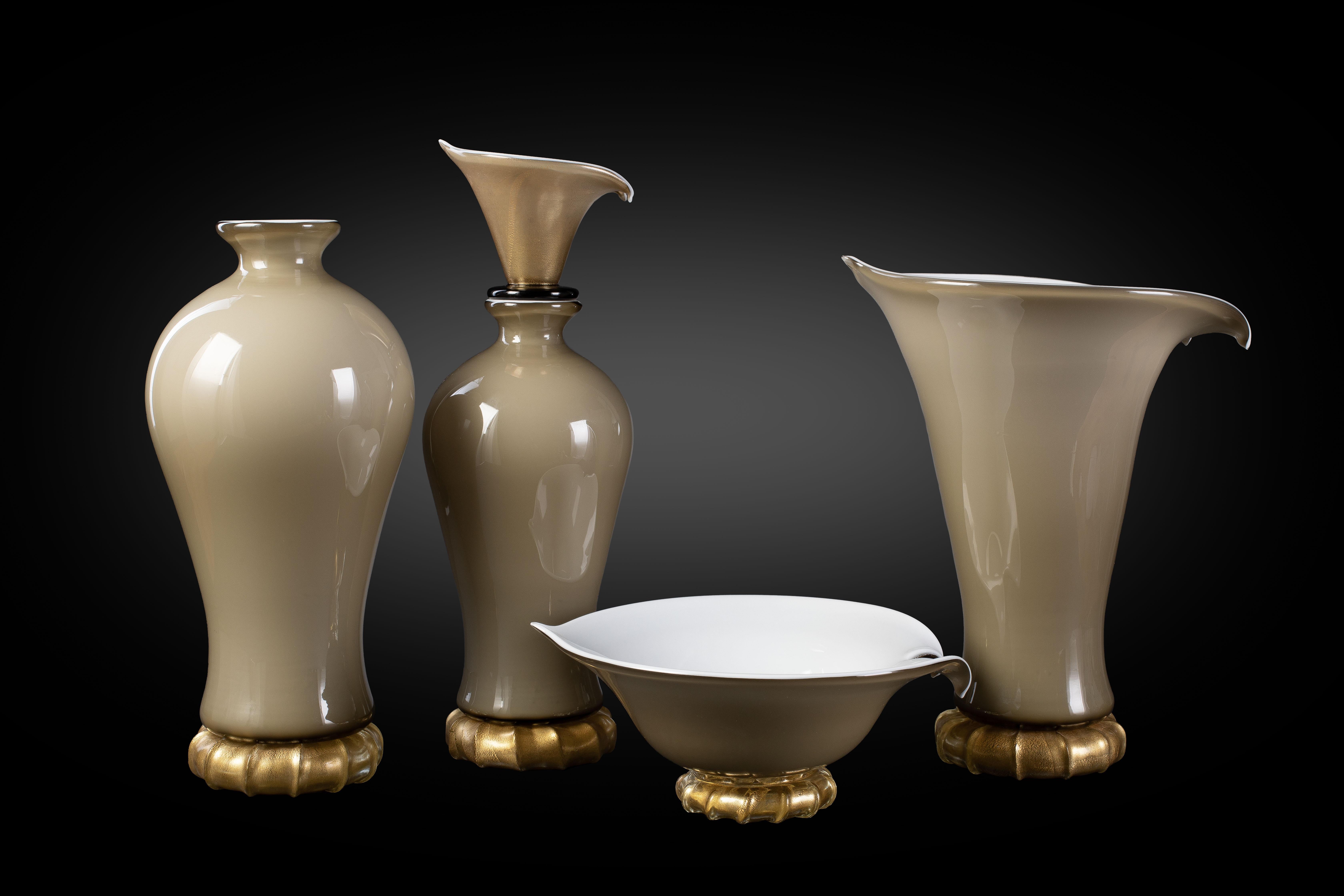 1295 Murano Hand Made Art Glass Venezia Doge Vase / Bottle For Sale 4