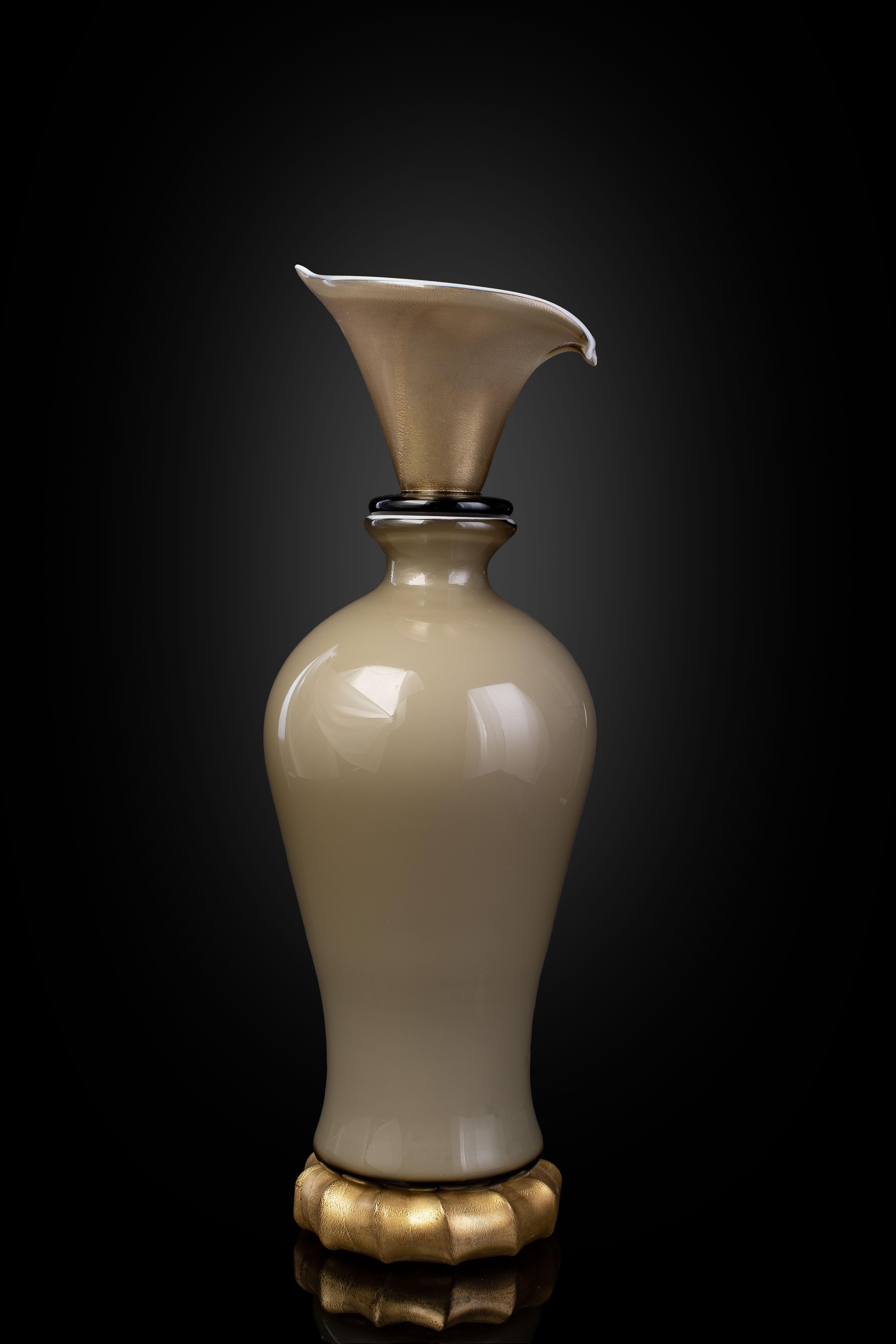 1295 Murano Hand Made Art Glass Venezia Doge Vase / Bottle In New Condition For Sale In Venice, VE