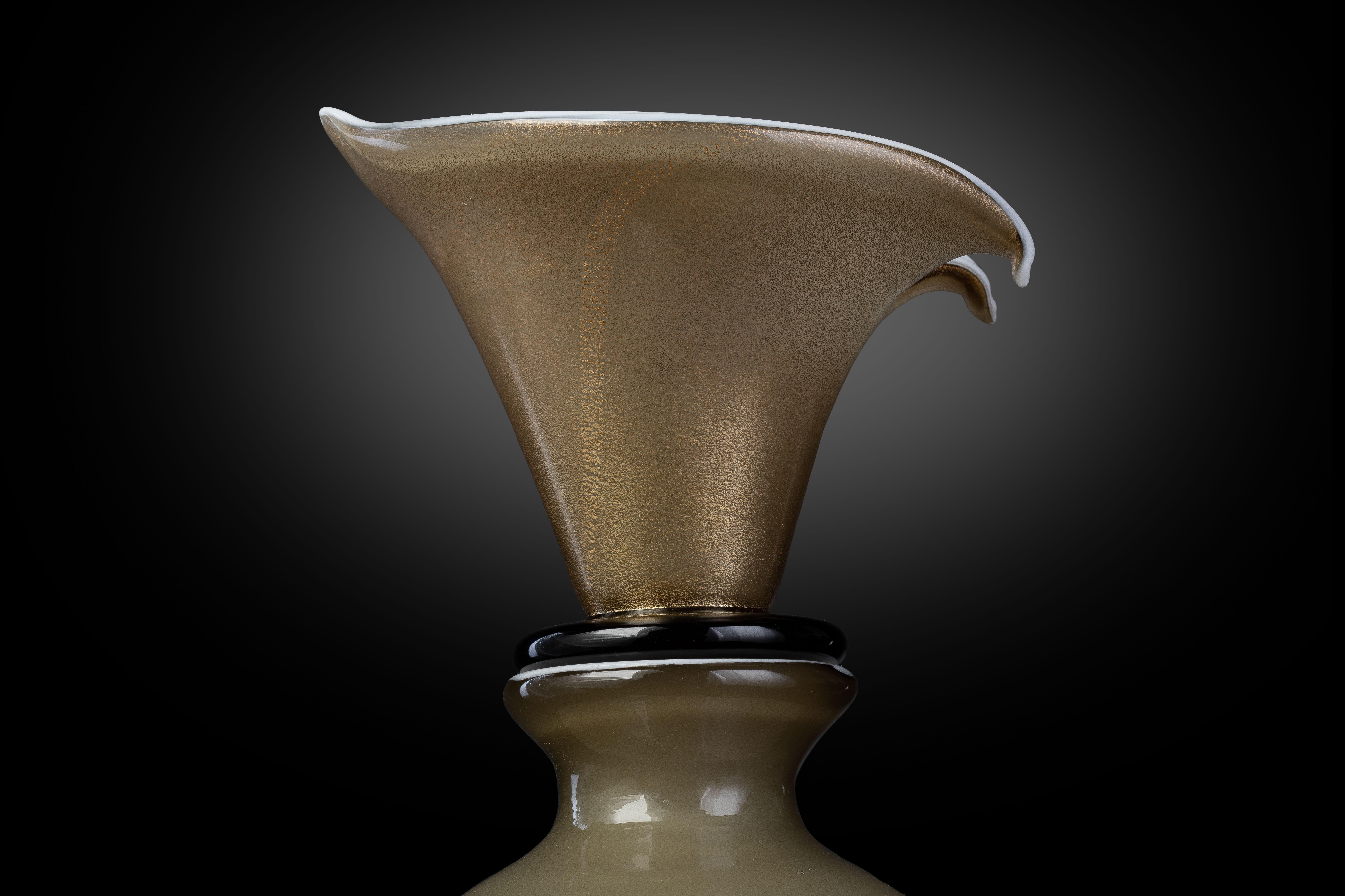 Contemporary 1295 Murano Hand Made Art Glass Venezia Doge Vase / Bottle For Sale