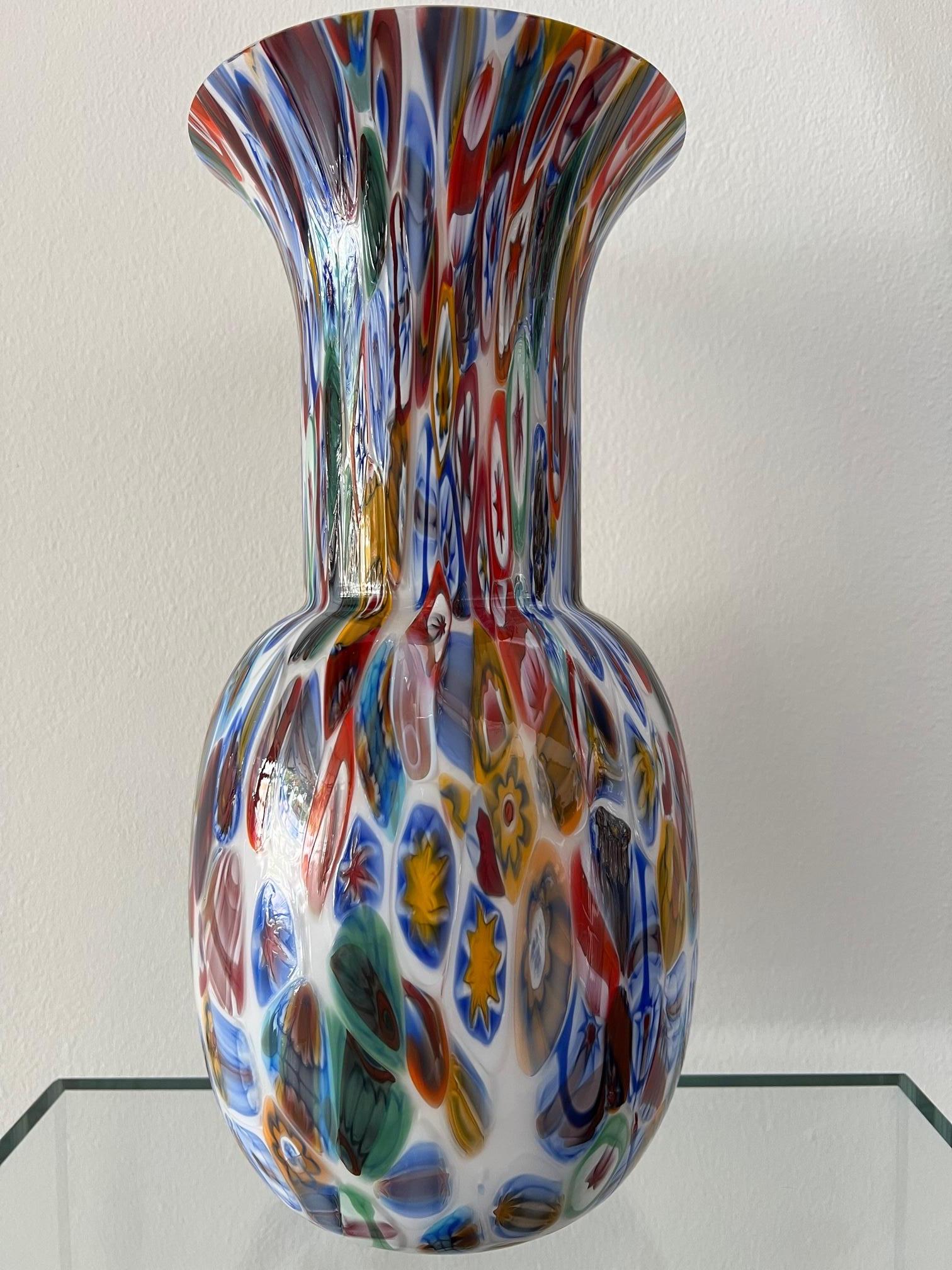 XXIe siècle et contemporain 1295 Murano - Vase en verre soufflé à la main 