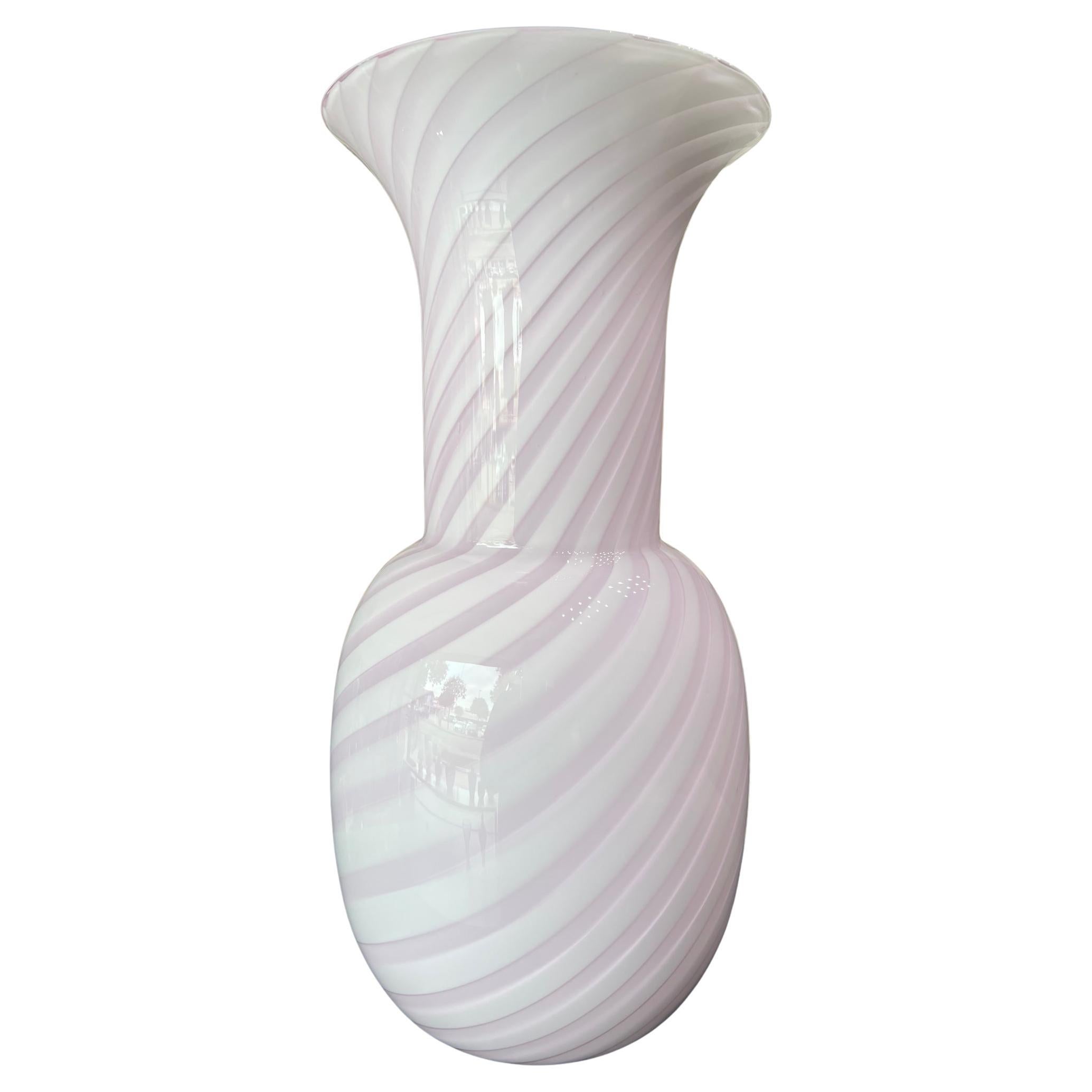 1295 Murano Hand Made "Ca Savio" Two Tone Pink Torchon Blown Glass Vase For Sale