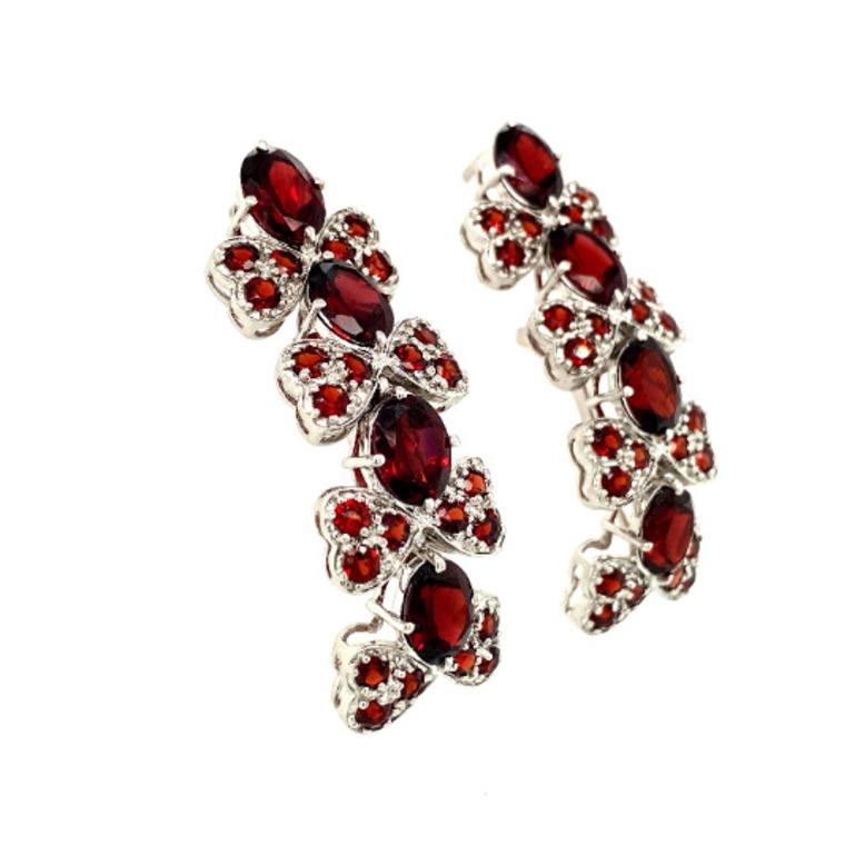 Art Deco 12.96 Carat Deep Red Garnet Dangle Earrings in 925 Sterling Silver For Sale