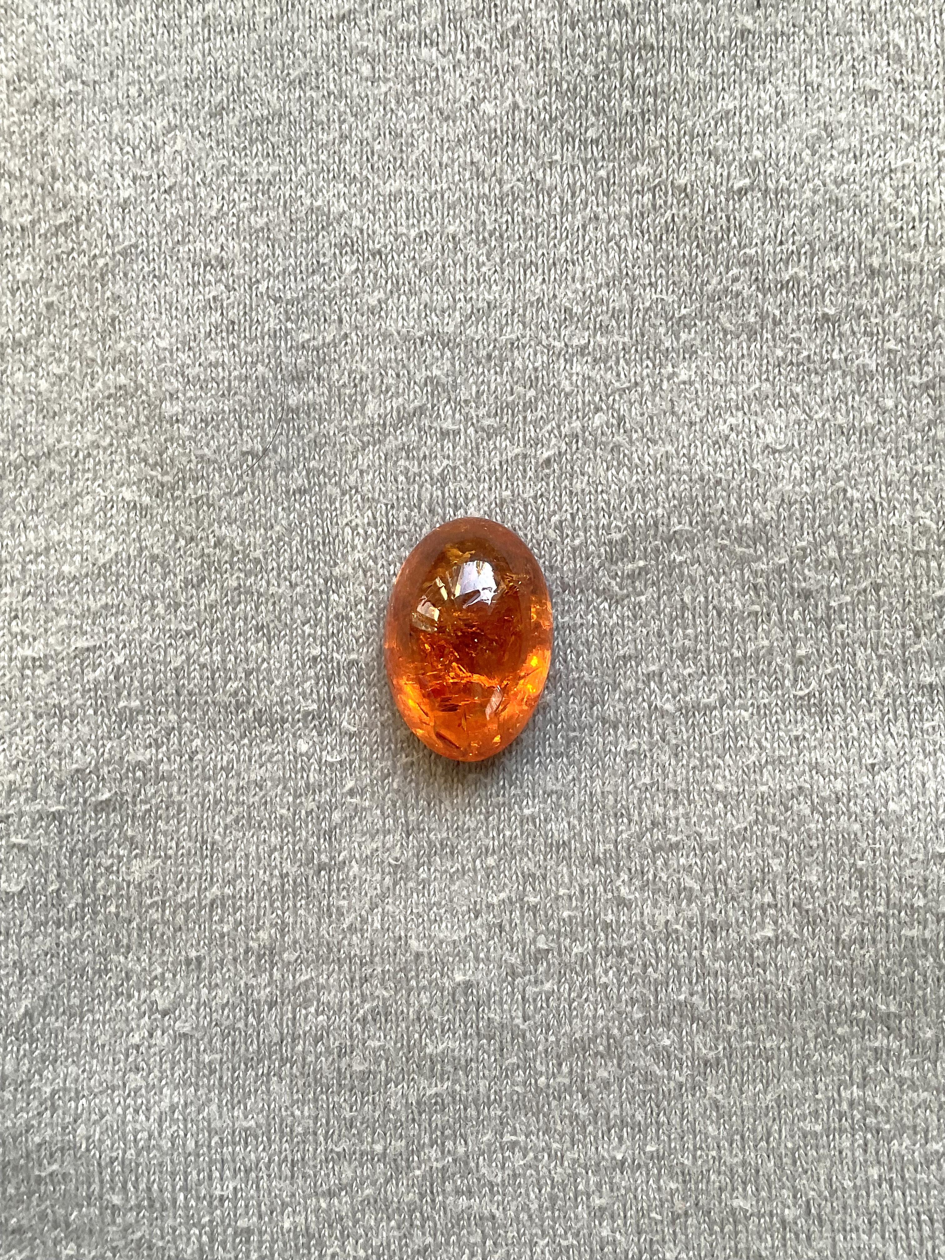 Art Déco 12,96 Carati di Granato Fanta Spessartite Cabochon ovale di qualità superiore Nature in vendita