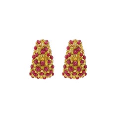 12,98 Carati di Rubino Rosso Vivido 3,78 Carati di Diamante Giallo Vivido Orecchino a Pendolo