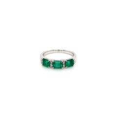 Bague pour femme en émeraude verte et diamants de 1,29 carat