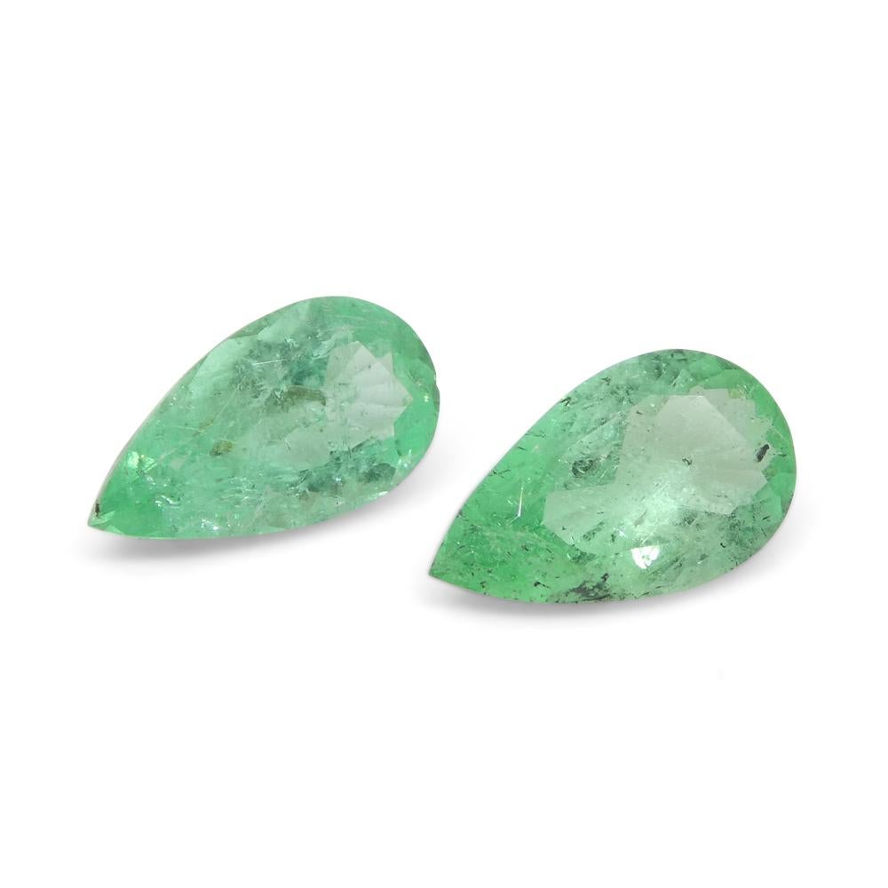 1.29ct Pair Pear Green Emerald from Colombia In New Condition For Sale In Toronto, Ontario