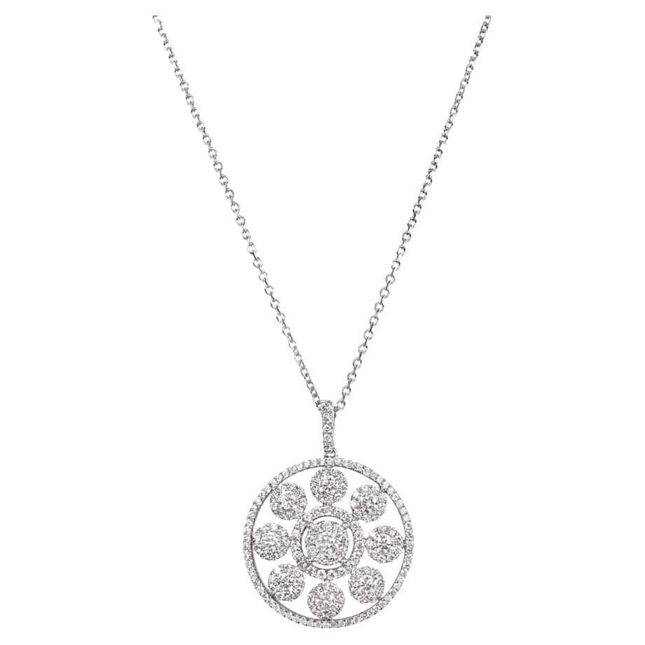 Pendentif en or blanc 18 carats de 1,29 ct de diamants ronds taillés en brillant, halo de diamants  en vente