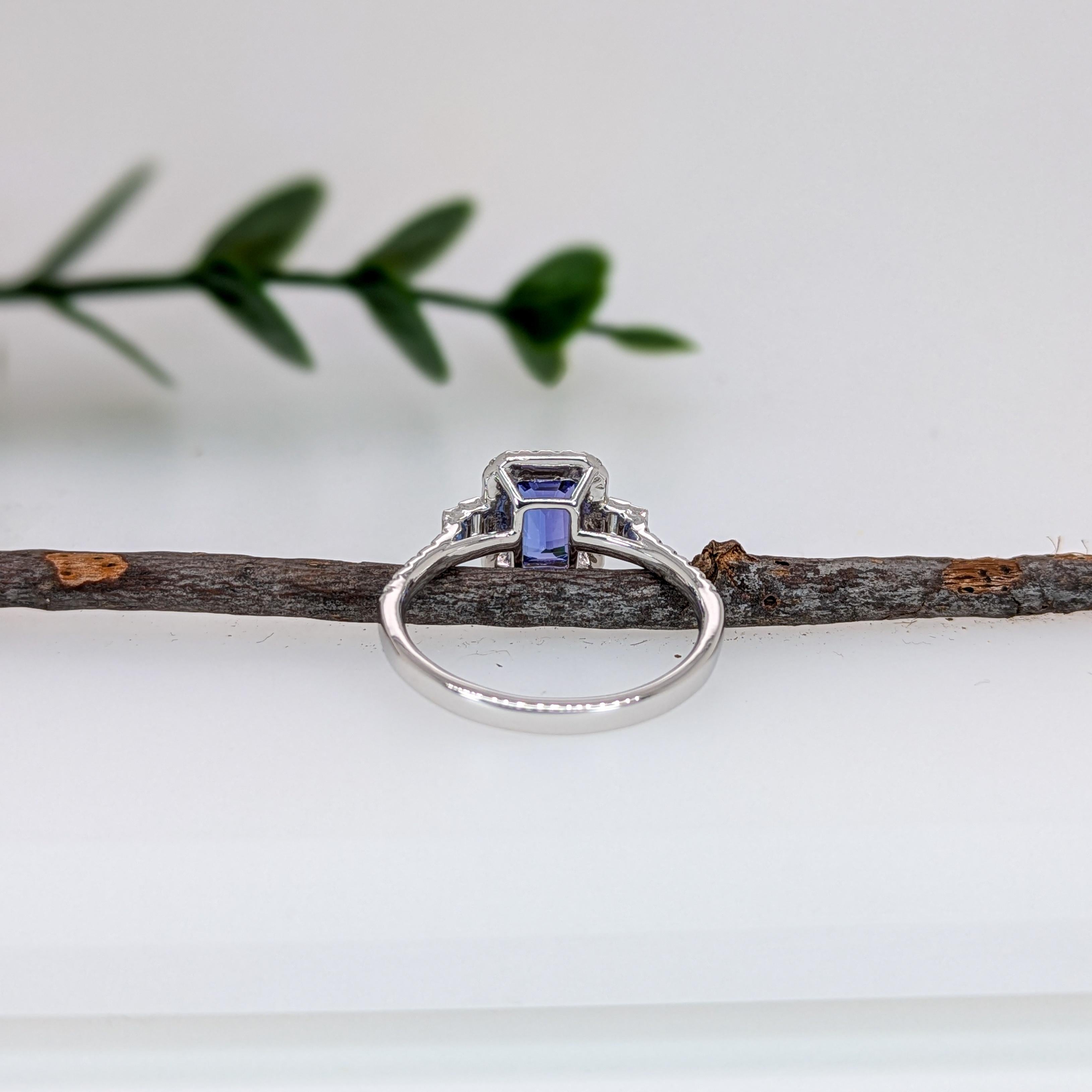 1.2ct Tanzanite Ring w Earth Mined Diamonds in Solid 14K White Gold  EM 7x5mm In New Condition For Sale In Columbus, OH