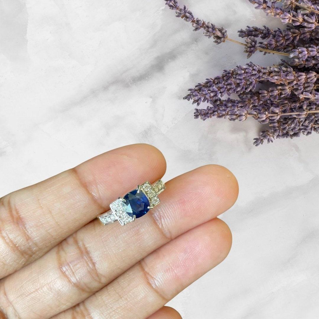 1.2Ct Unheated Mogok Blue Sapphire Ring In New Condition For Sale In Singapore, SG