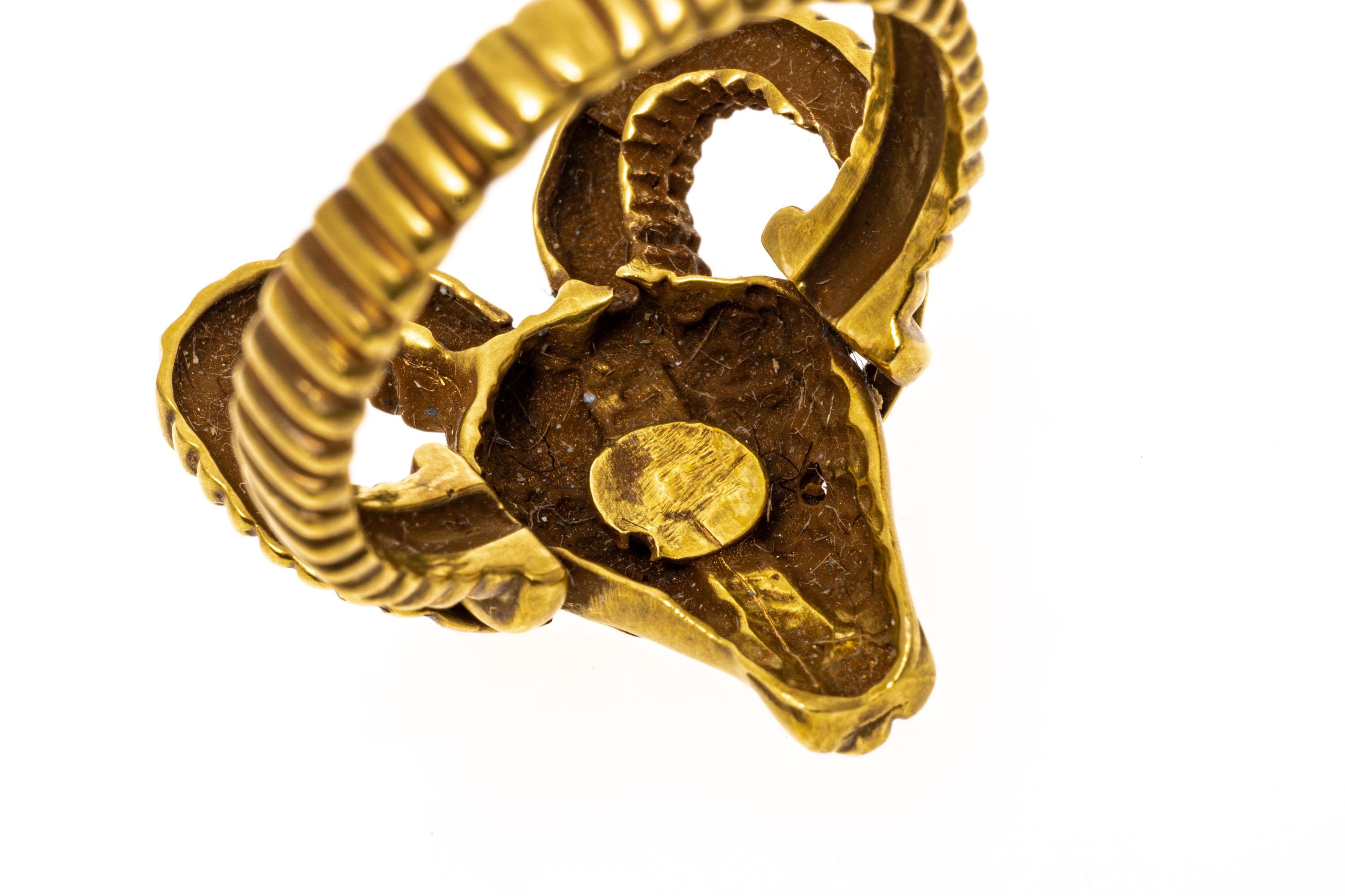 12 Karat brüniertes Gelbgold Figuraler Widderkopf-Ring mit Diamant-Augen für Damen oder Herren