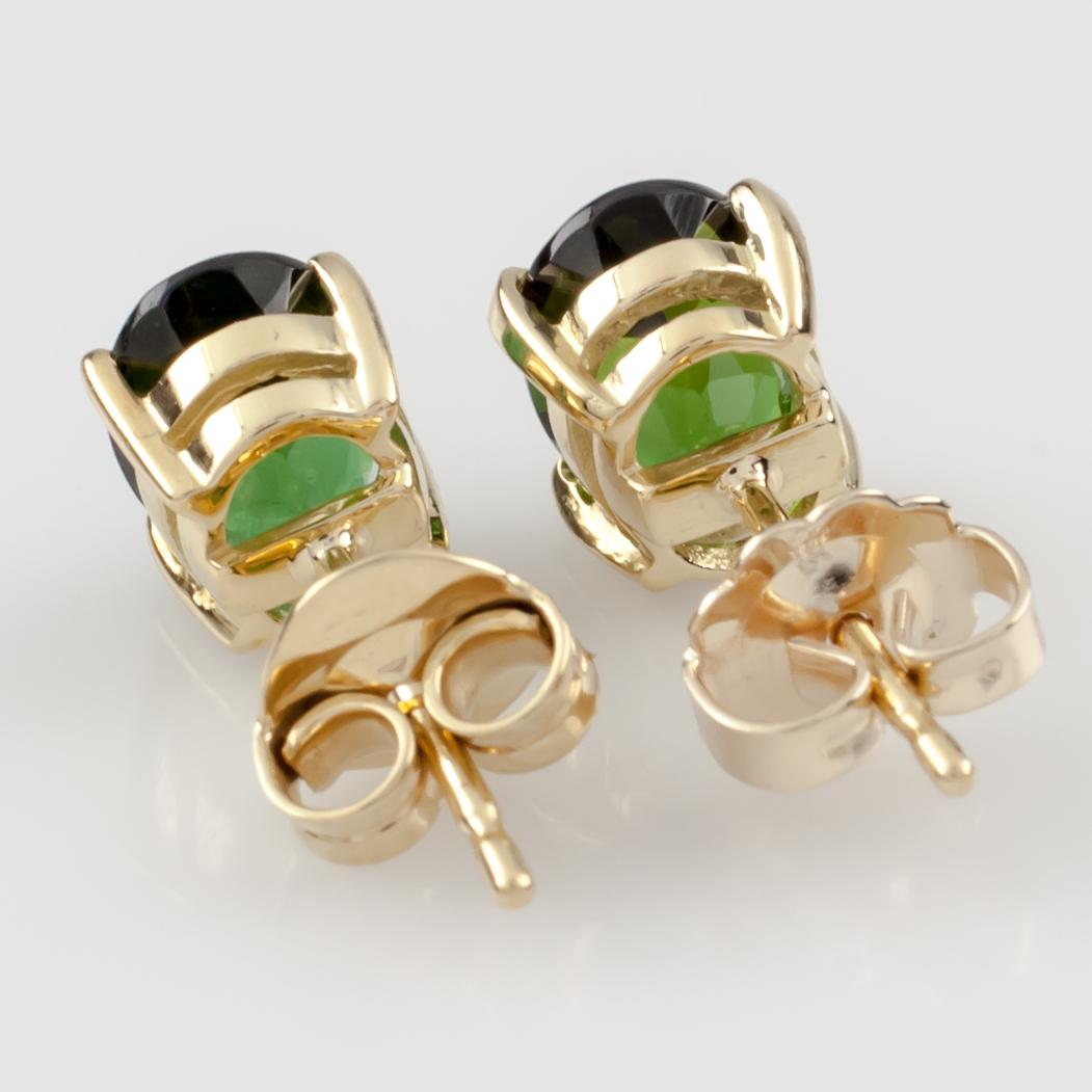 12k Gold and Green Tourmaline Oval Cut Solitaire Stud Earrings For Sale 1