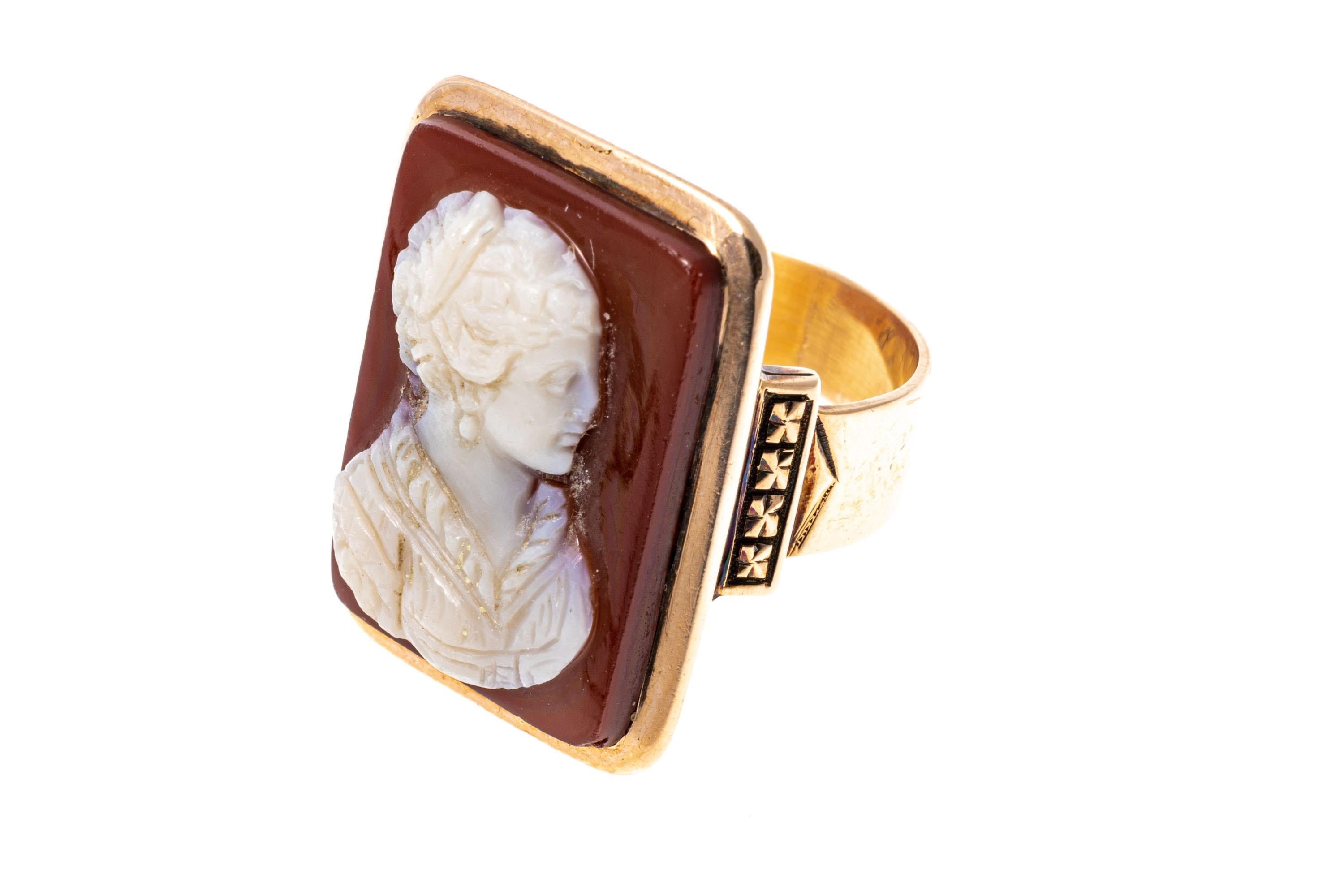 12k Gold Antique Rectangular Cameo Ring, Right Facing Bust For Sale 1