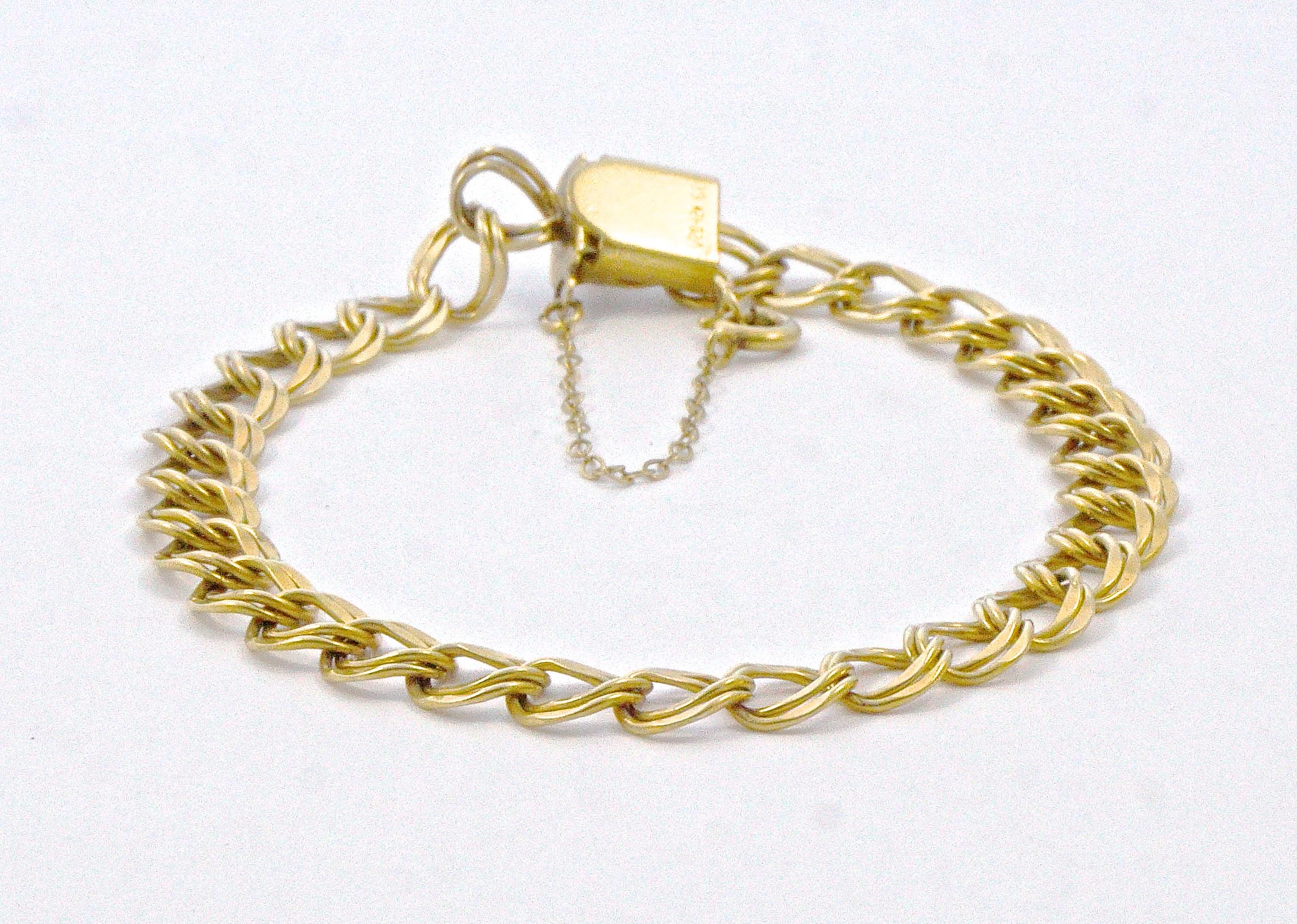 12K Gold Filled Double Curb Link Bracelet with Safety Chain  In Good Condition In London, GB