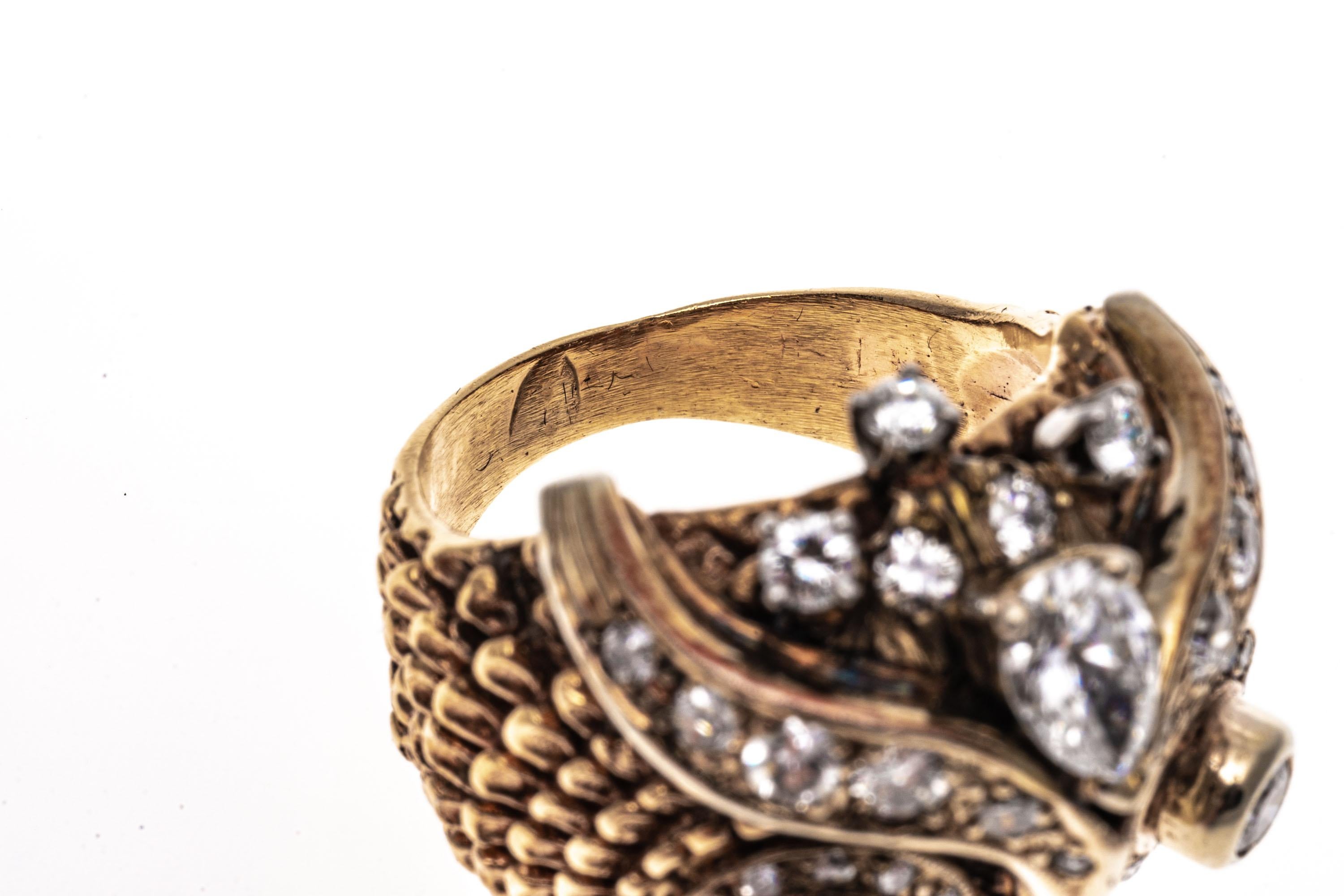 12 Karat Gelbgold Diamantbesetzter Ring mit Eulenmotiv, App. 0,83 TCW Damen im Angebot